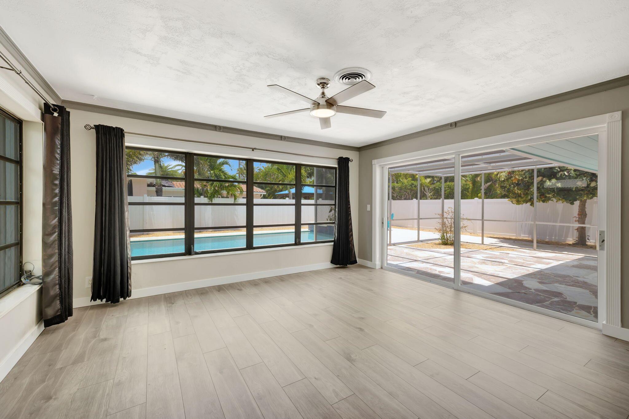 1233 SE 12th Terrace