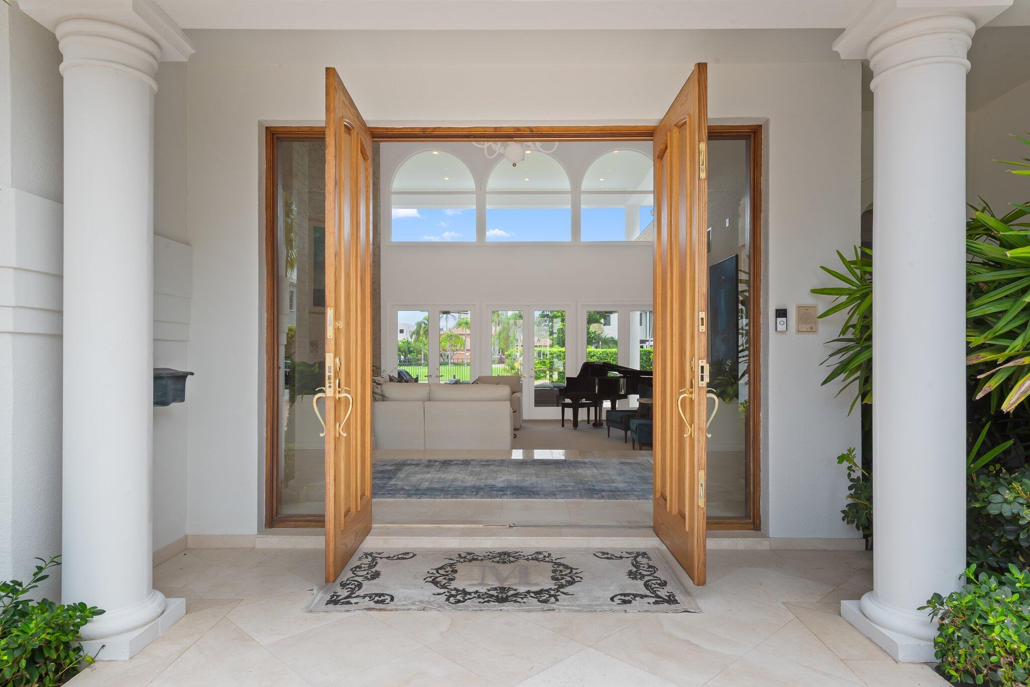 396 E Coconut Palm Road