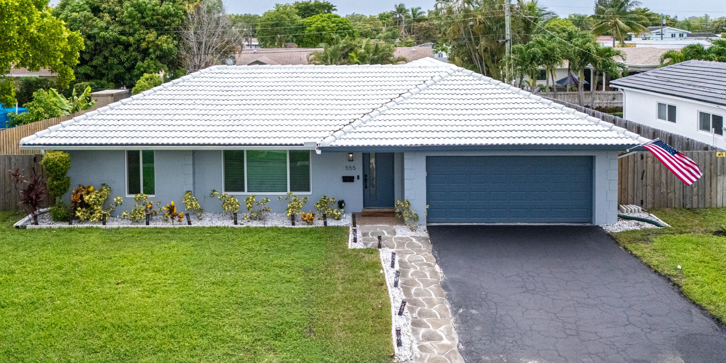 555 NW 15th Avenue