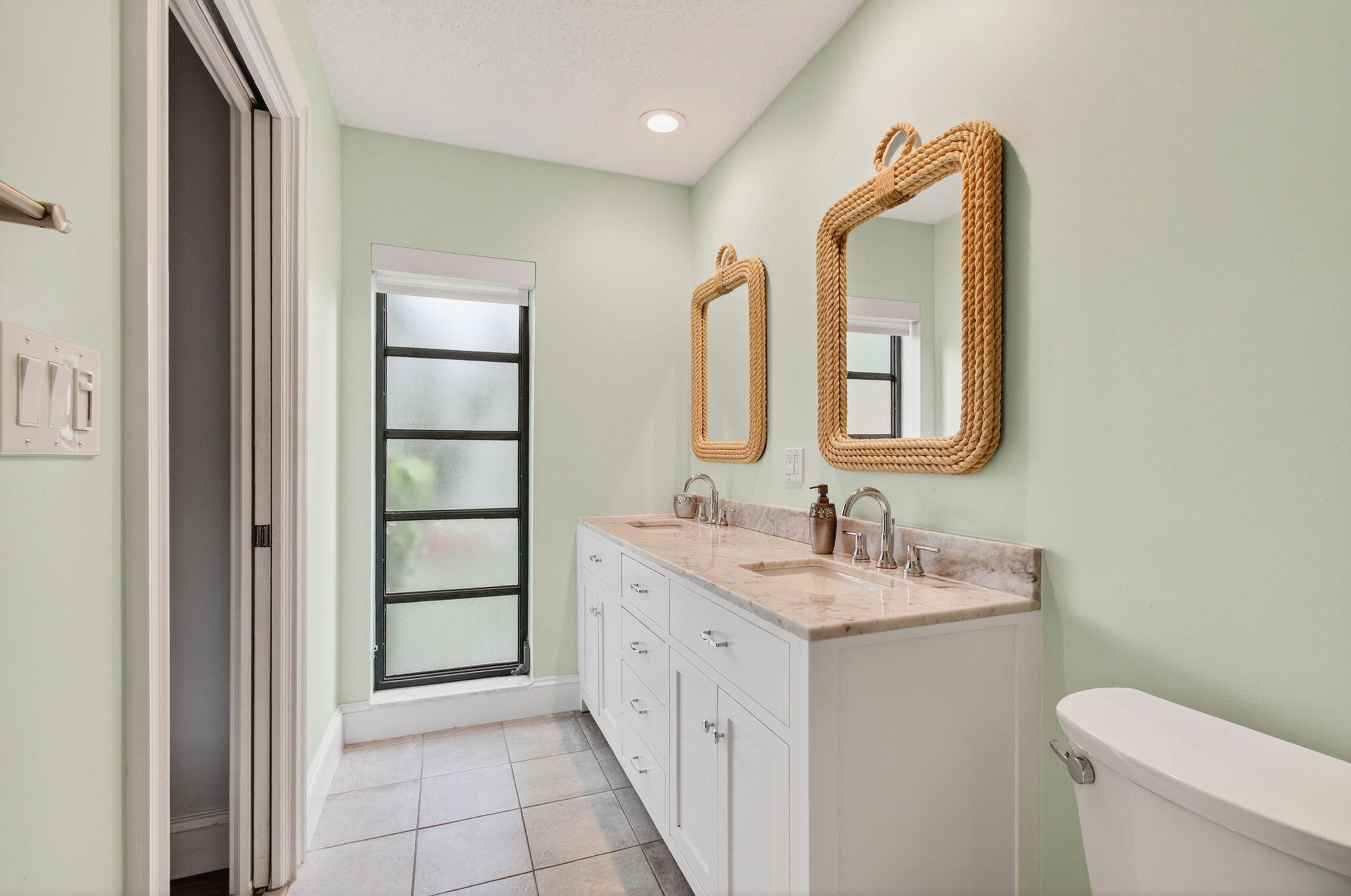 2749 Dracaena Court