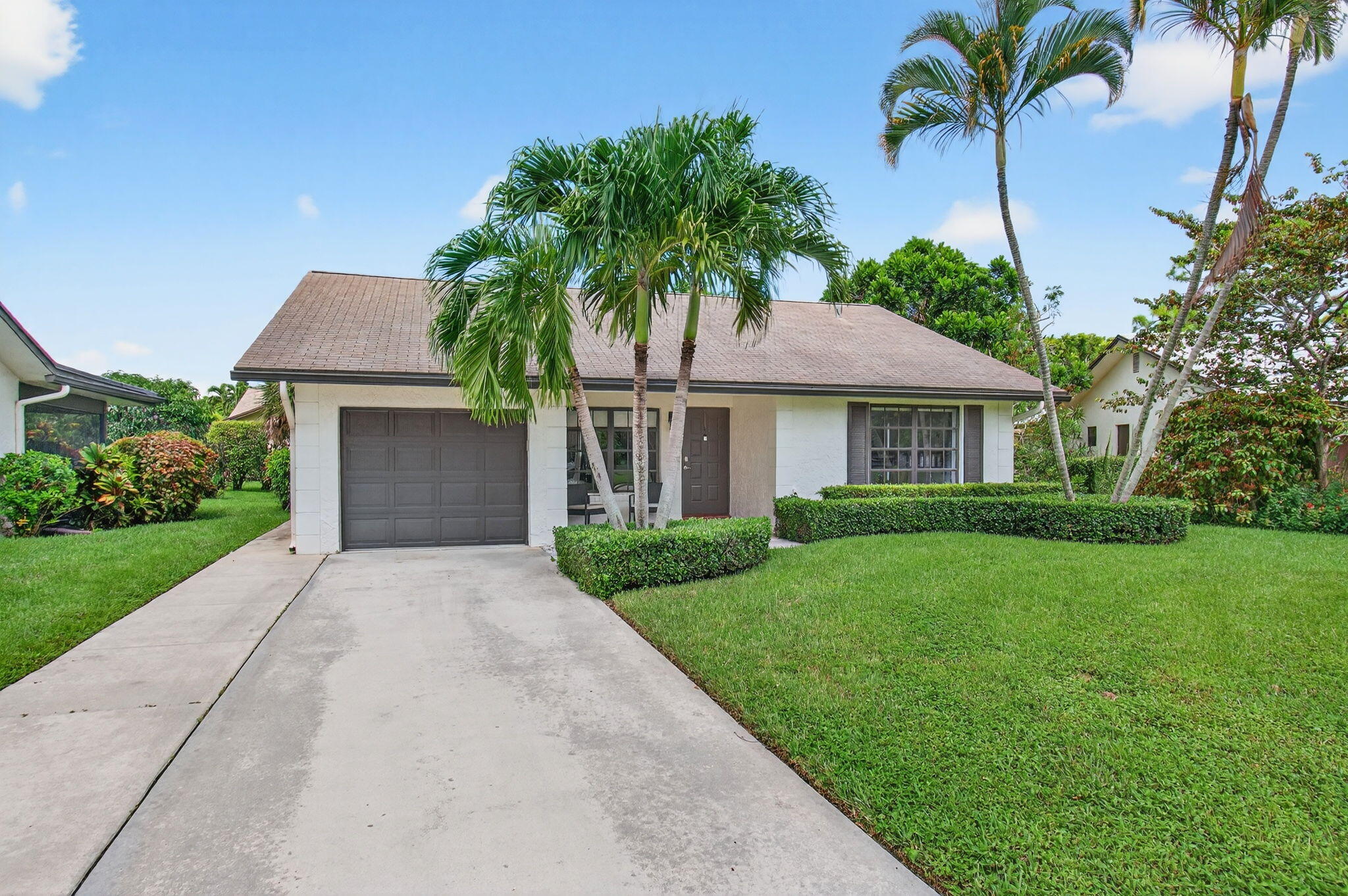 2749 Dracaena Court