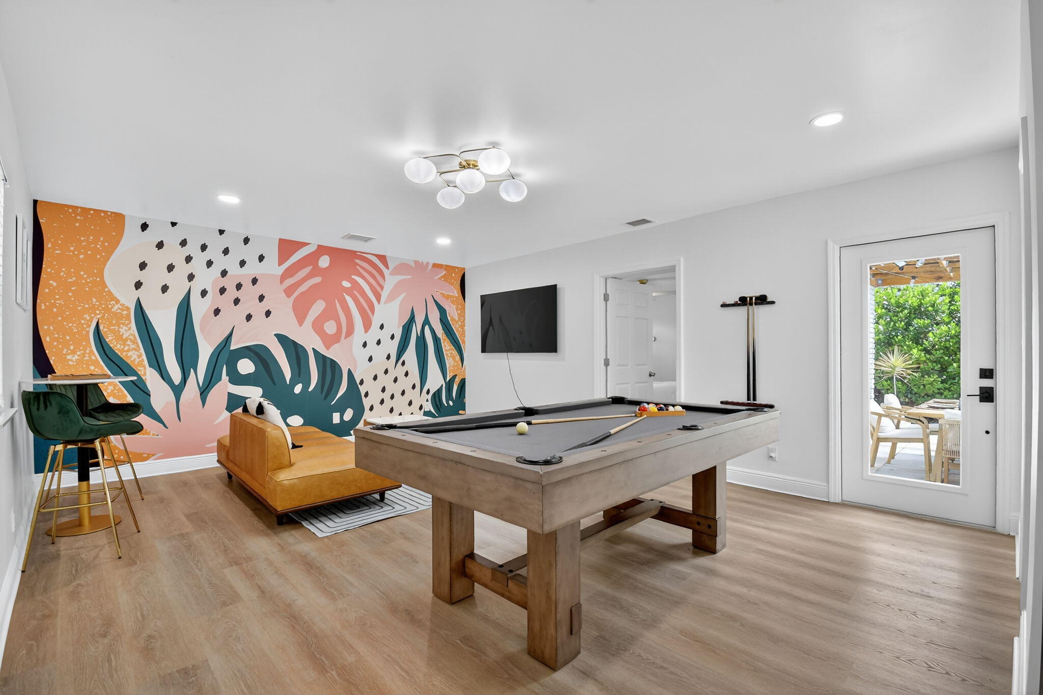 1001 NE 16th Street