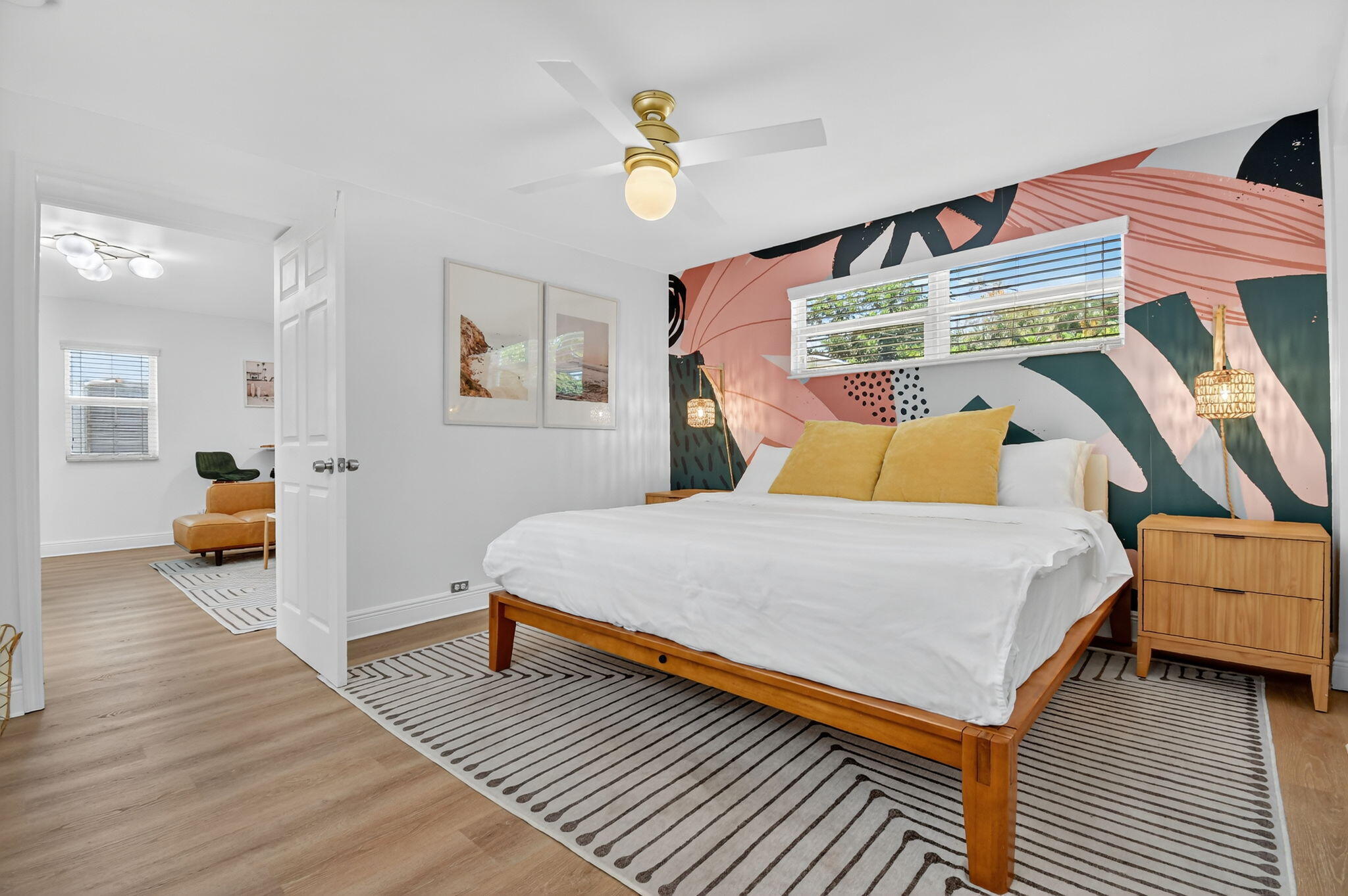 1001 NE 16th Street