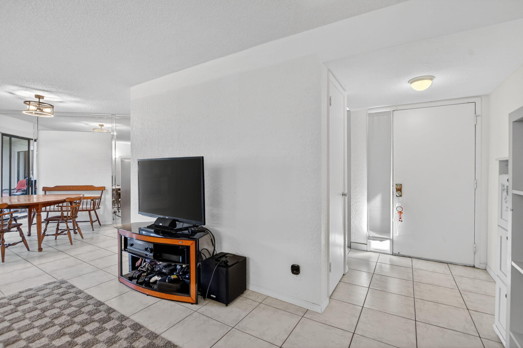 5650 Camino Del Sol 106