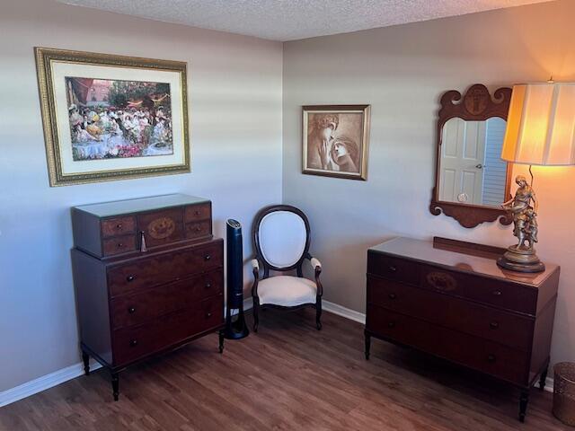 230 N Federal Highway 205