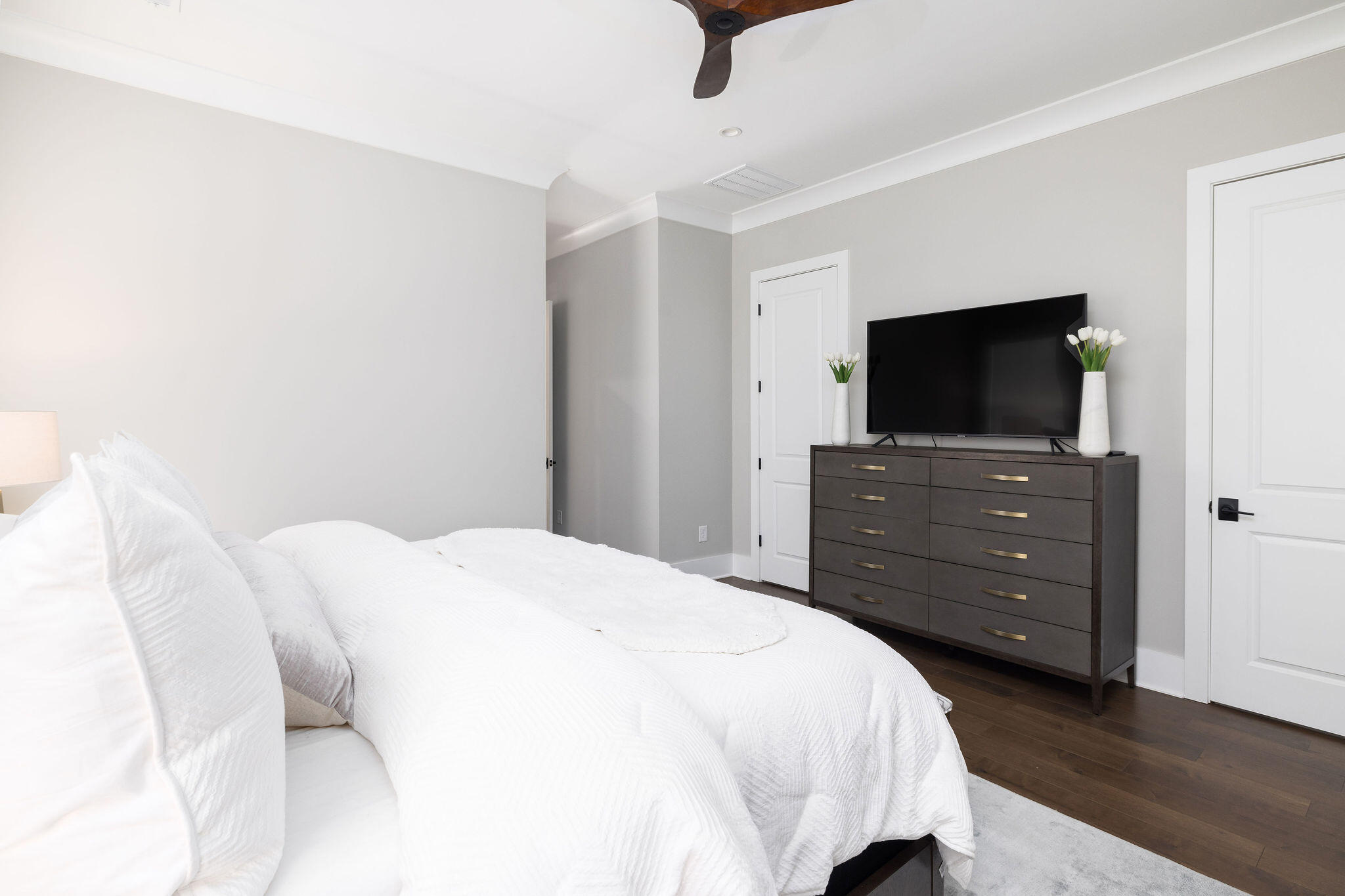 2012 Ironstone Alley