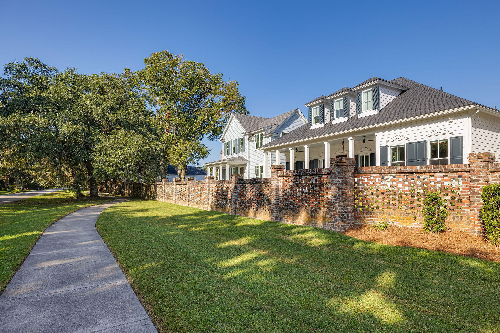 2012 Ironstone Alley