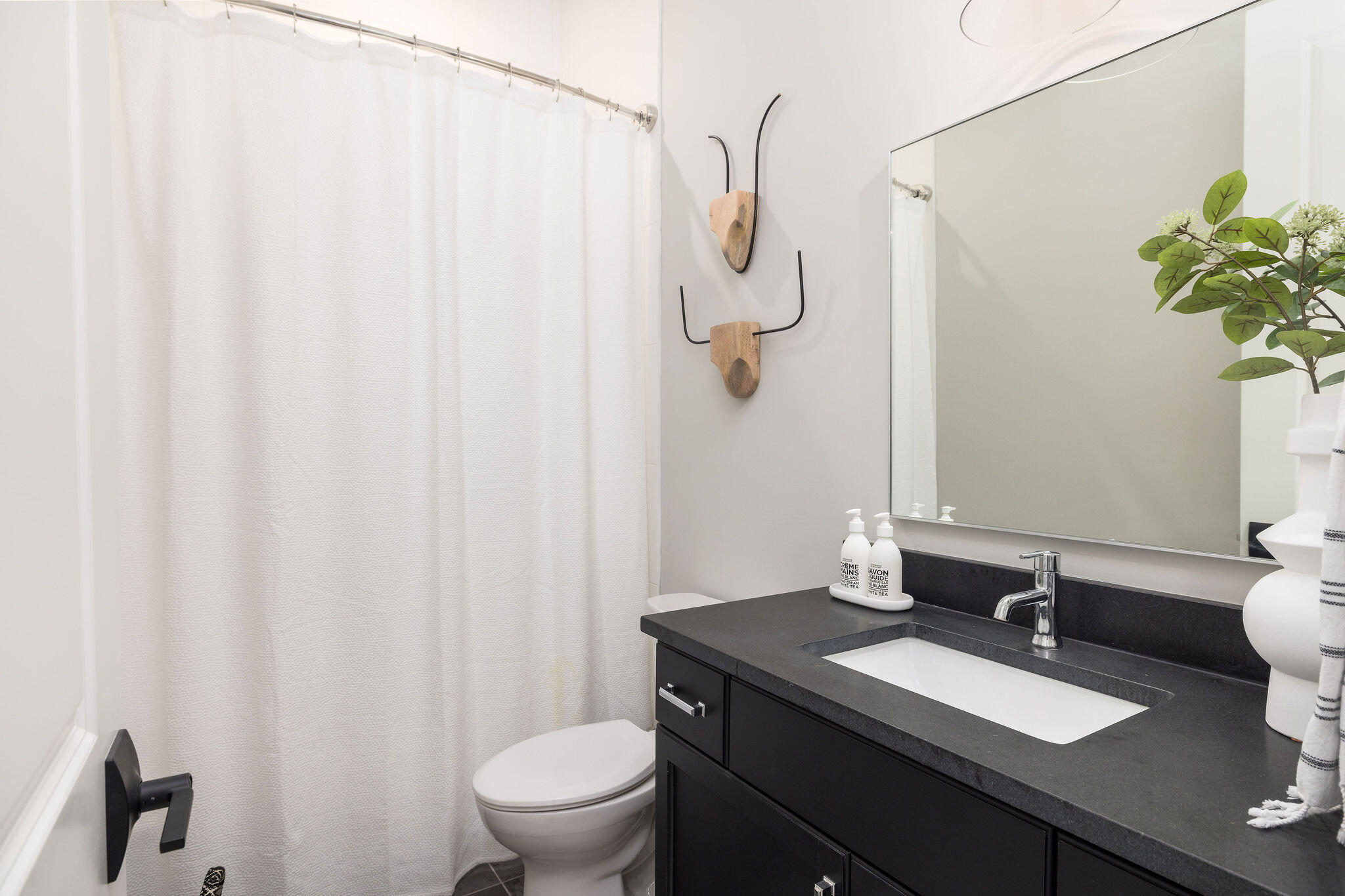 2012 Ironstone Alley