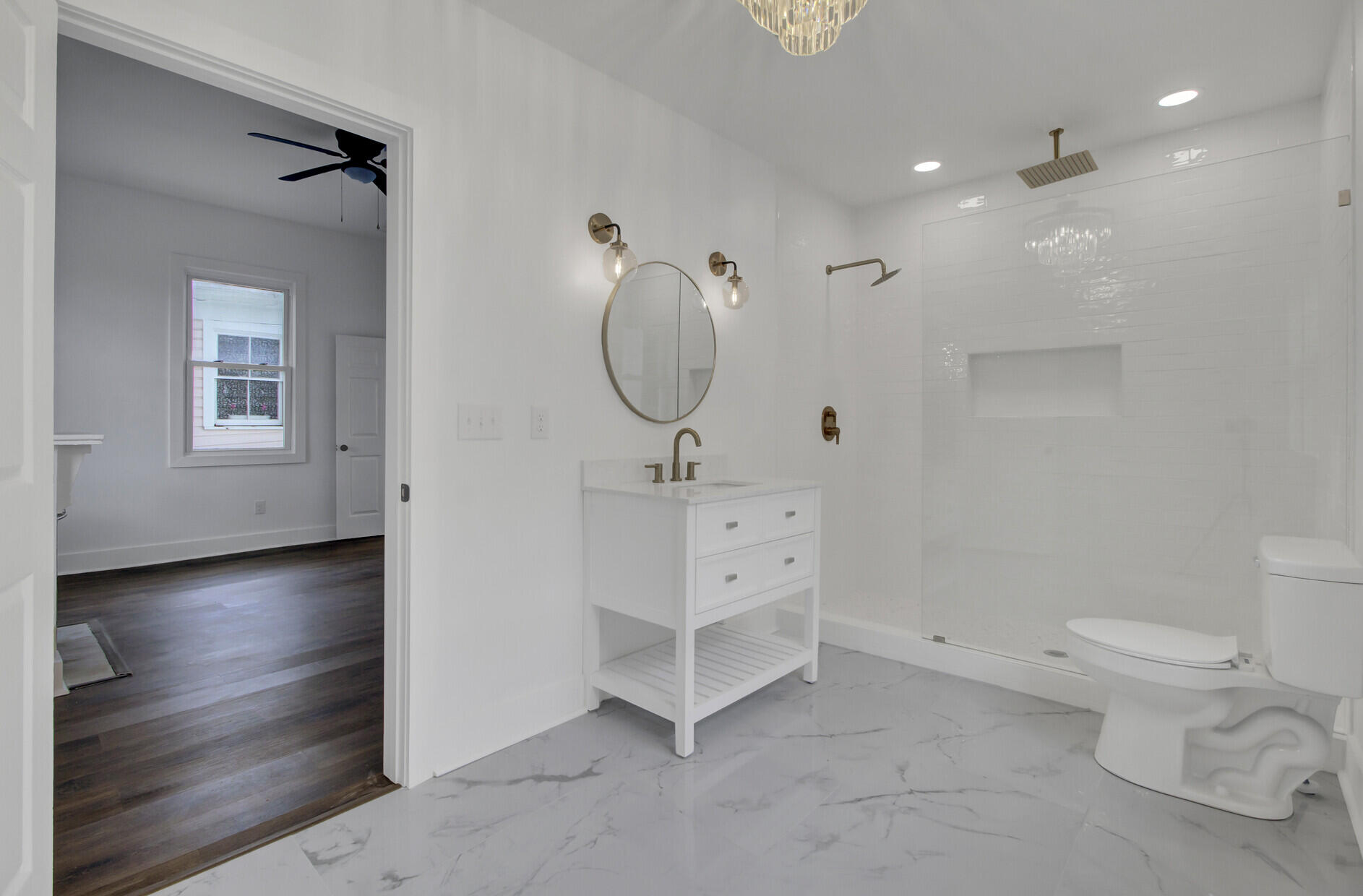 124 Fishburne Street