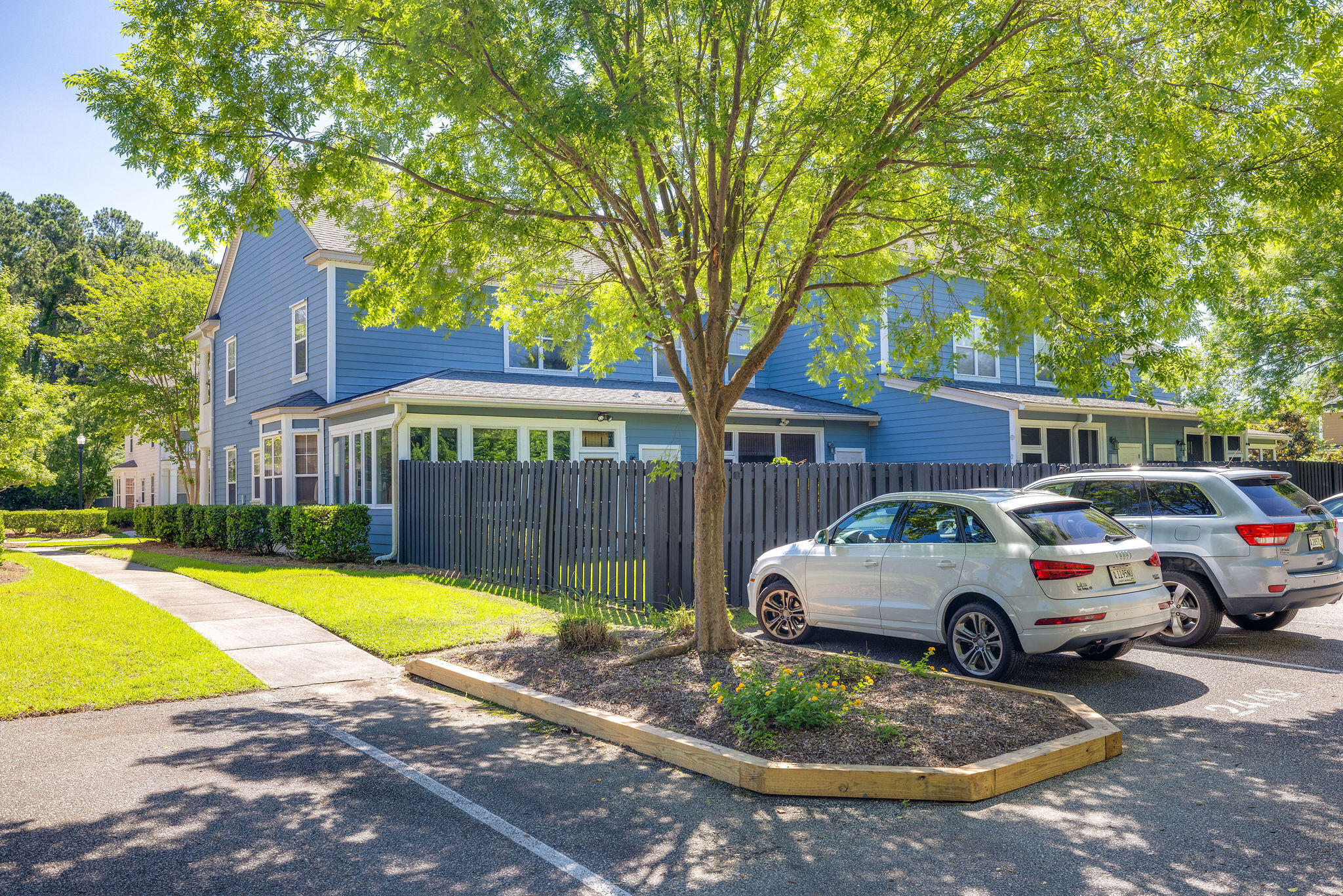 2449 Kings Gate Lane