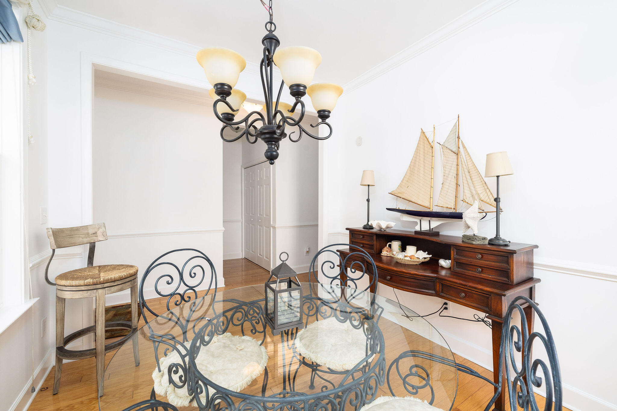 2449 Kings Gate Lane