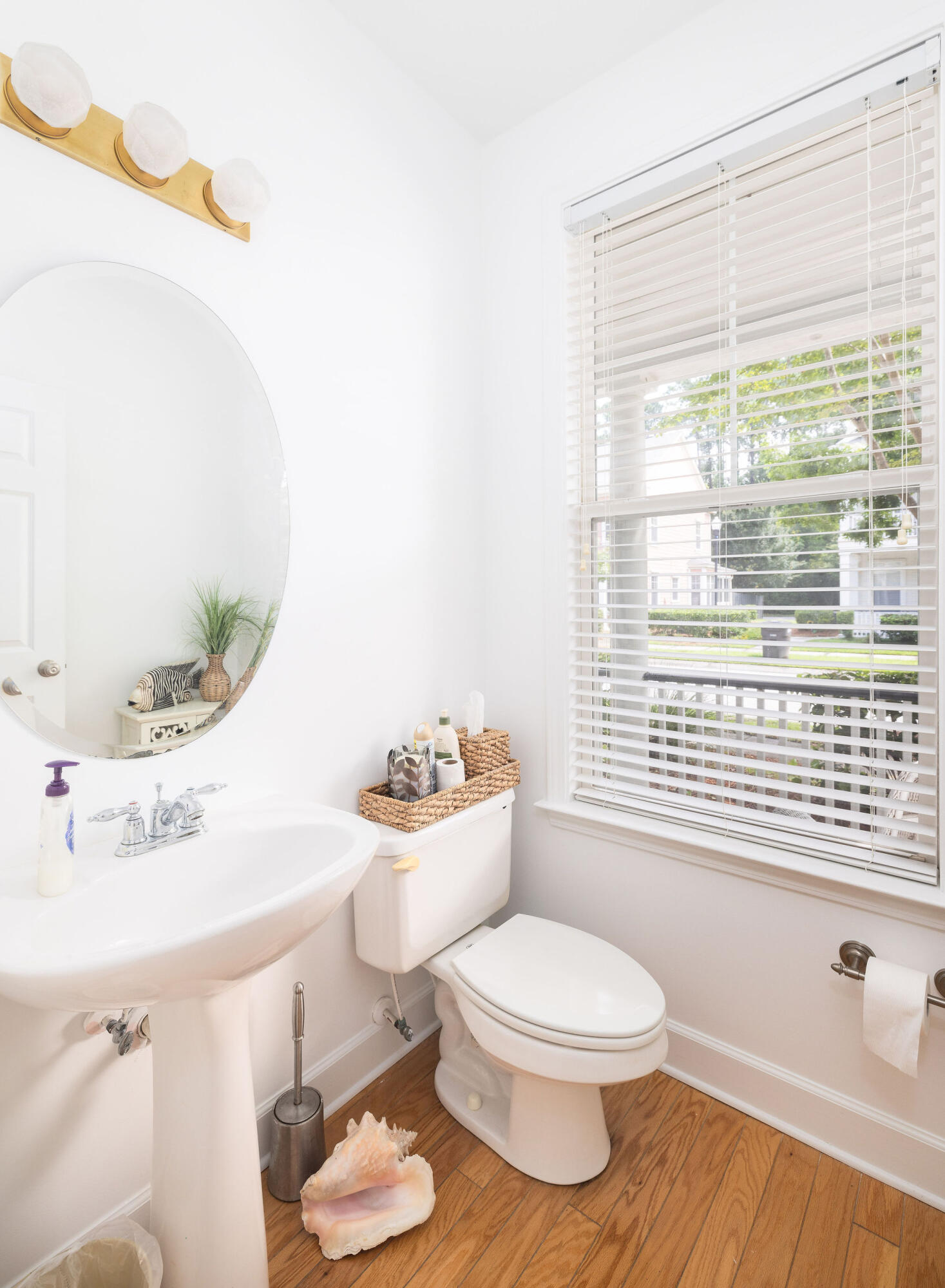 2449 Kings Gate Lane