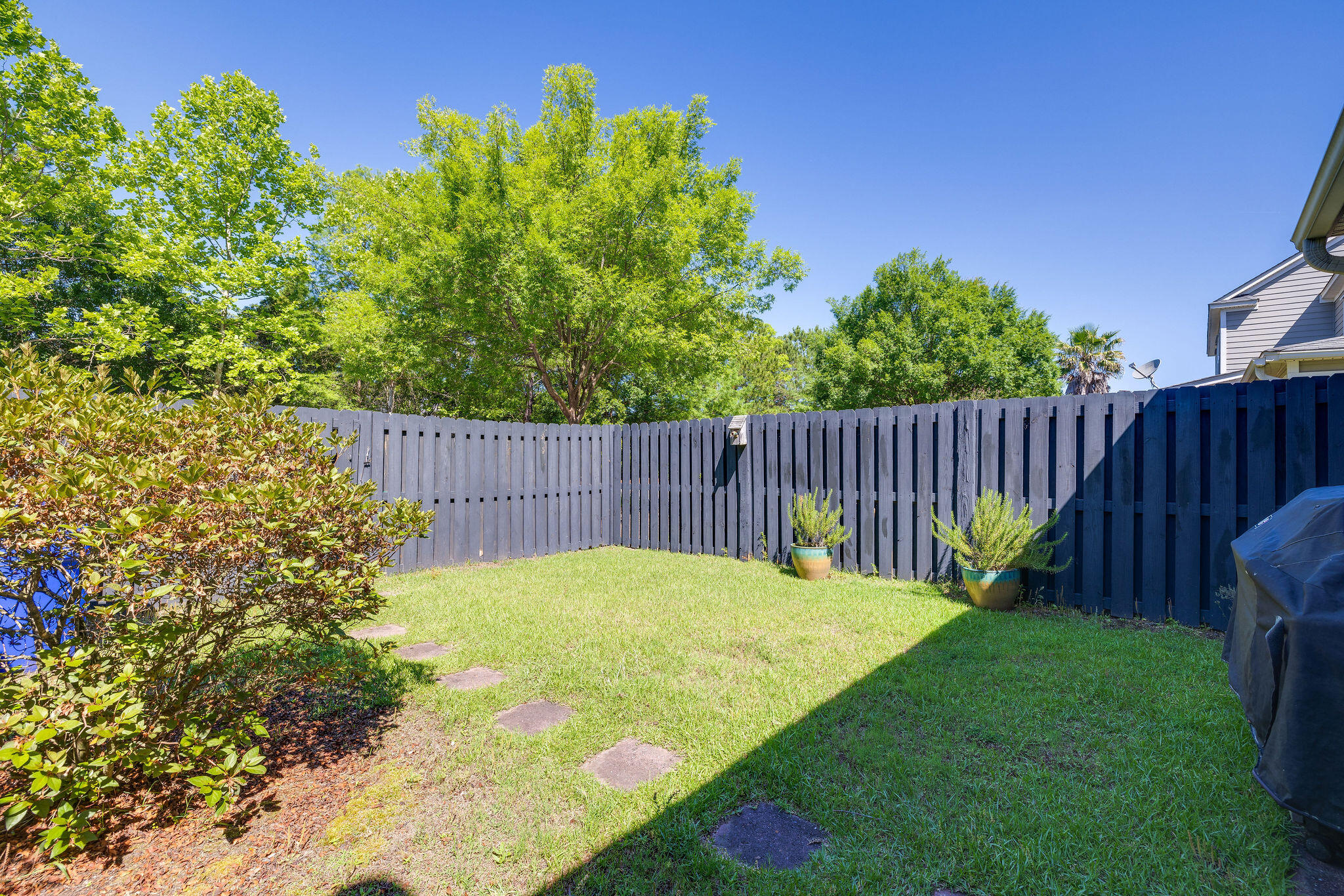 2449 Kings Gate Lane