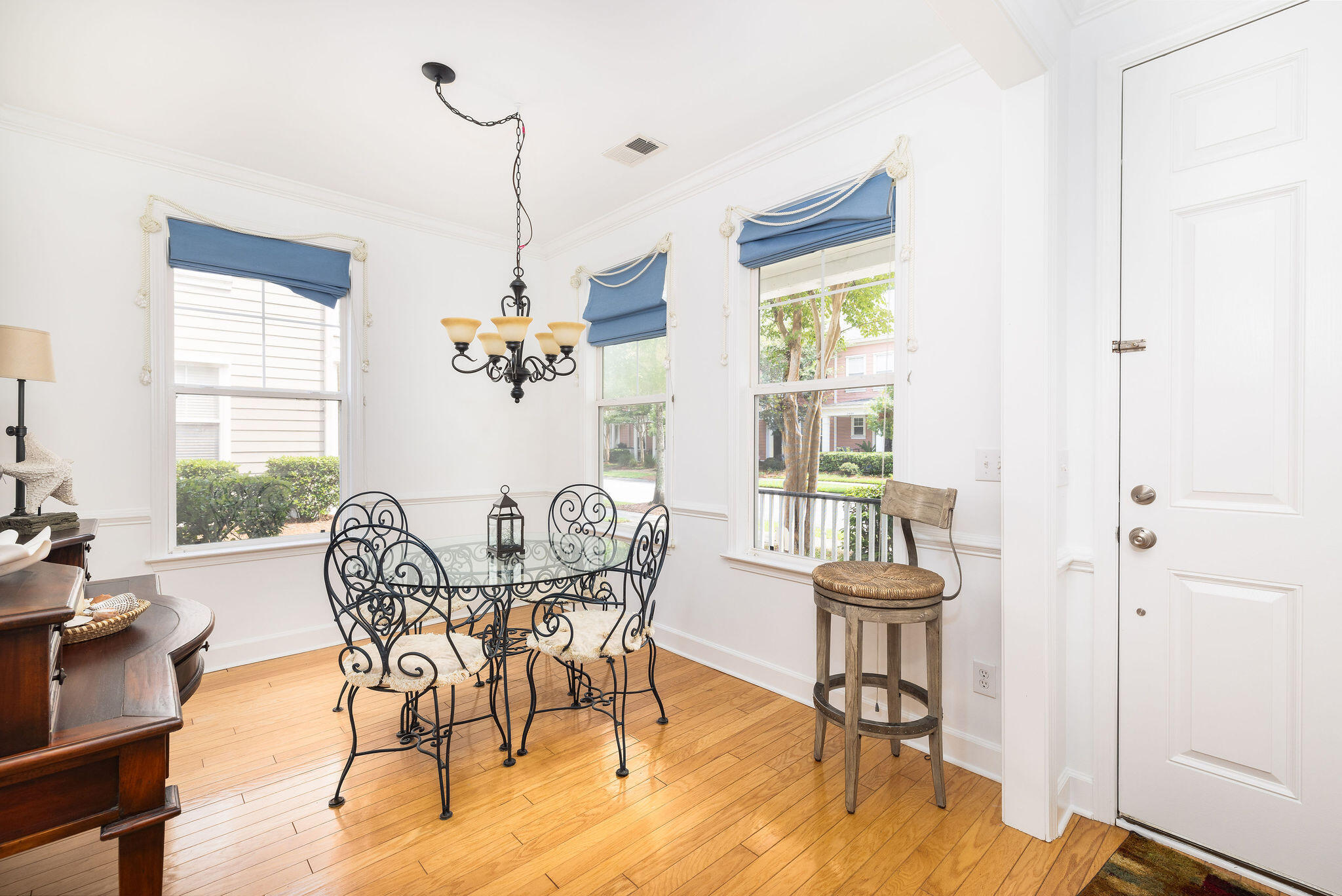 2449 Kings Gate Lane