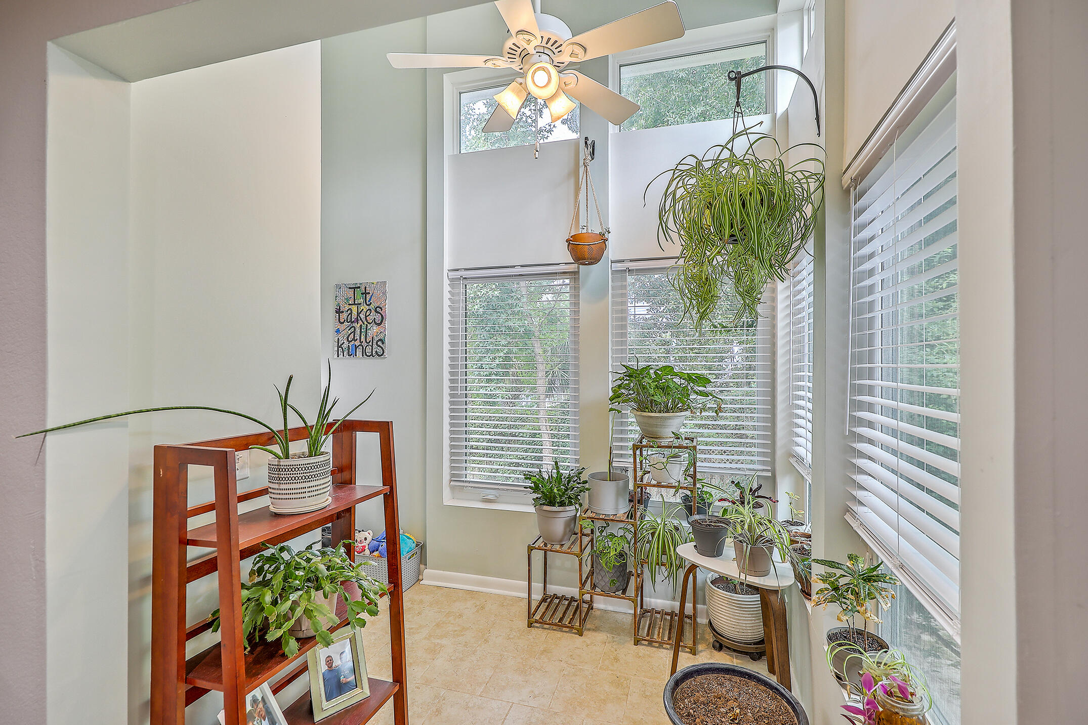 266 Alexandra Drive # 15