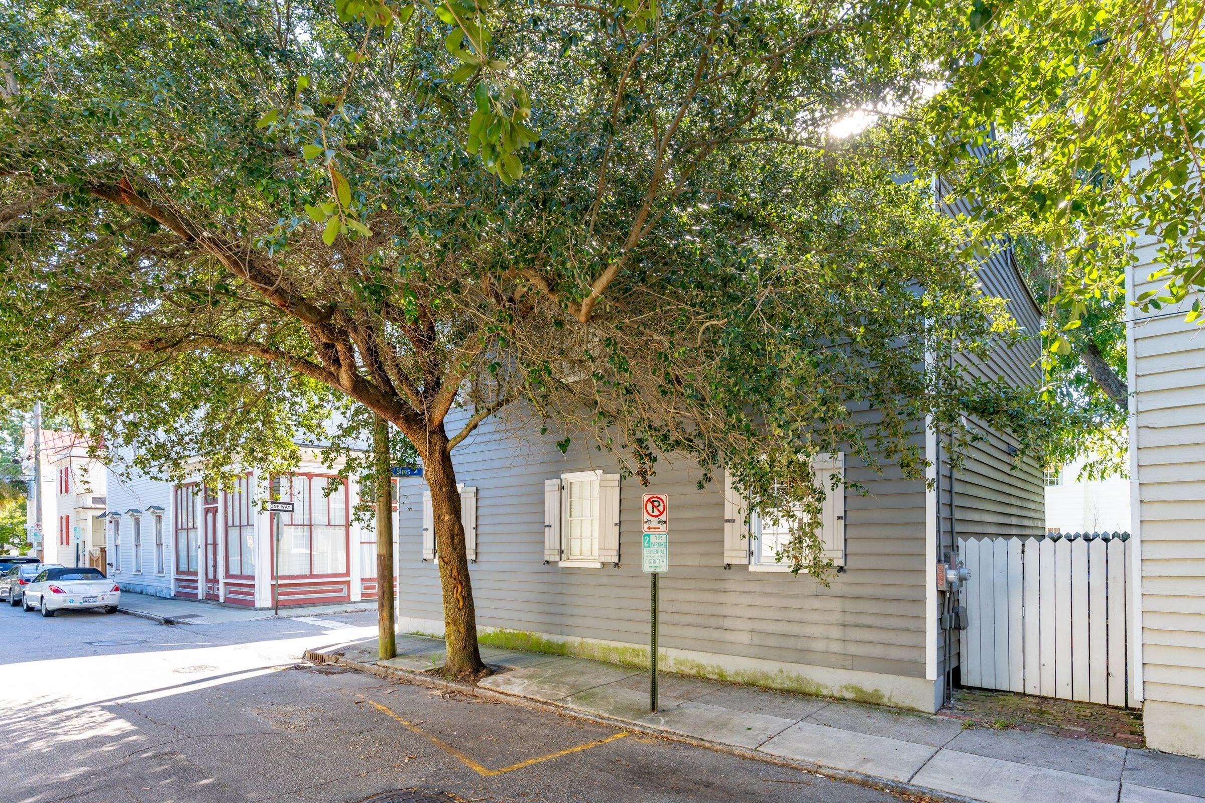 29 Sires Street # A