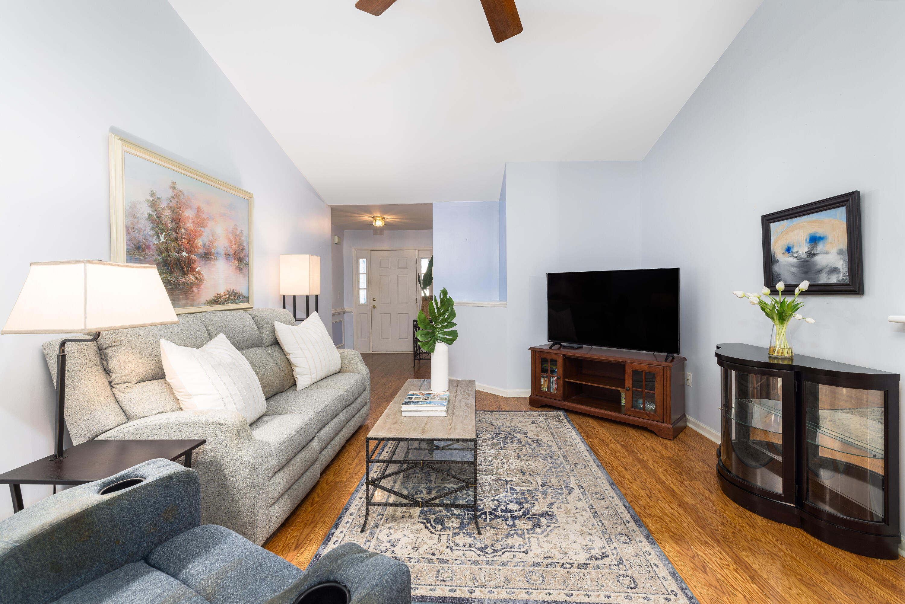 1484 Wellesley Circle