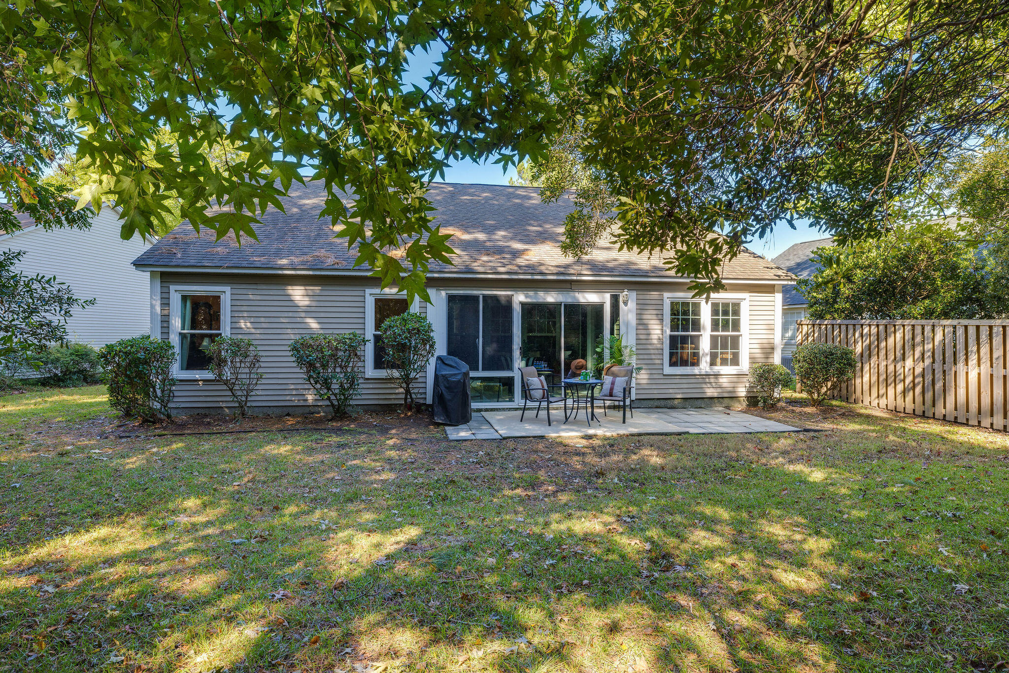 1484 Wellesley Circle