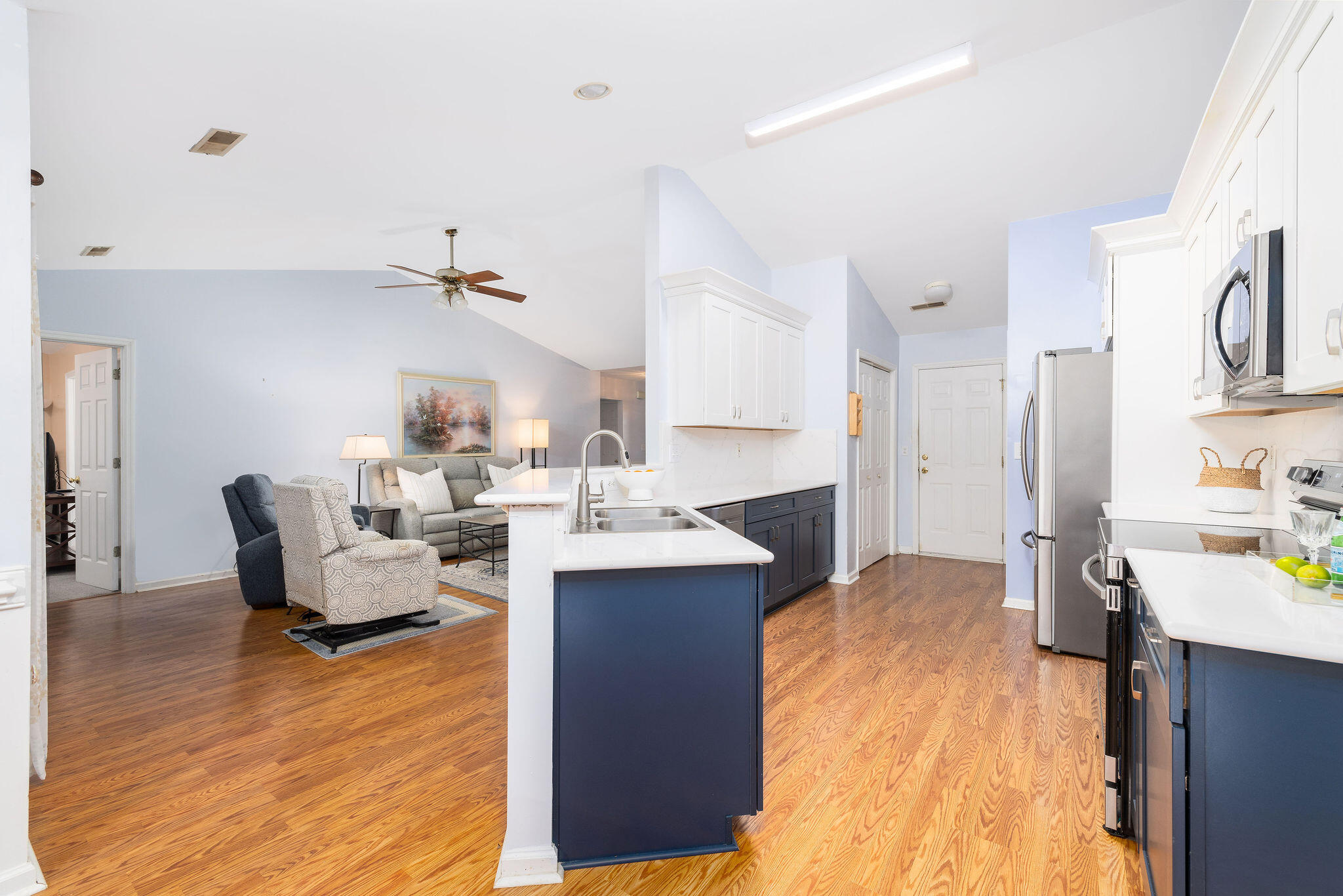 1484 Wellesley Circle