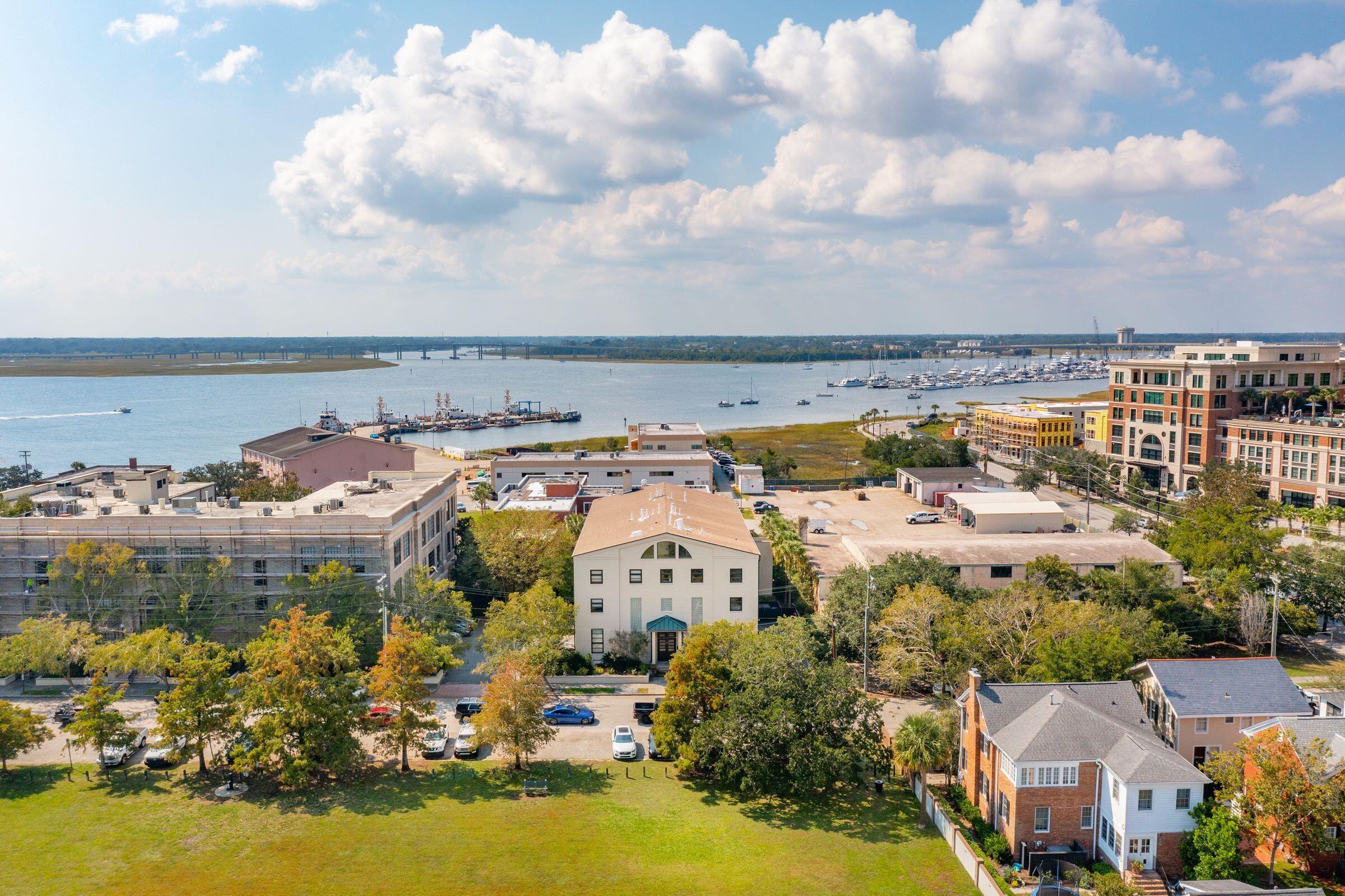 3 Chisolm Street # 402