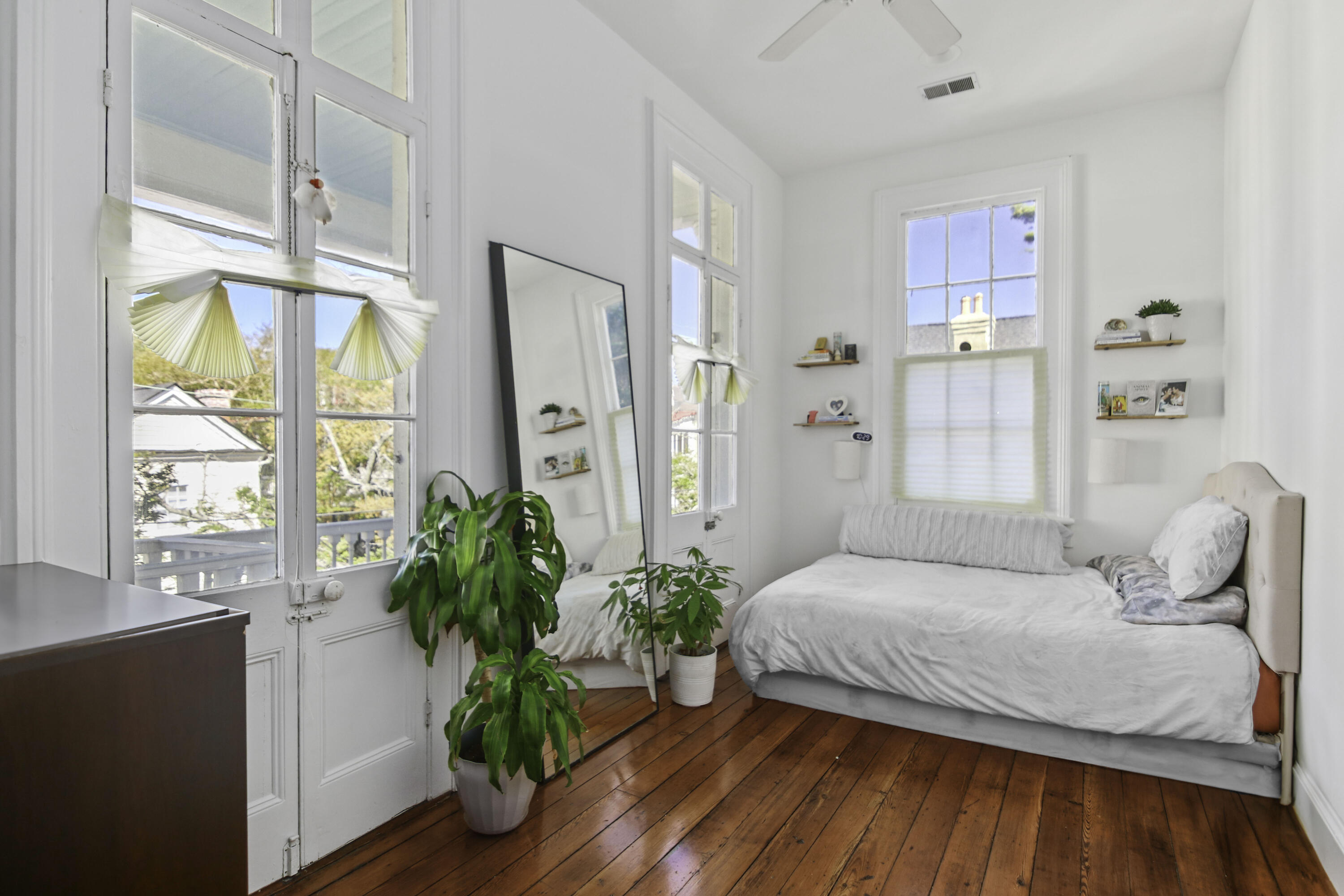 162 Broad Street # B