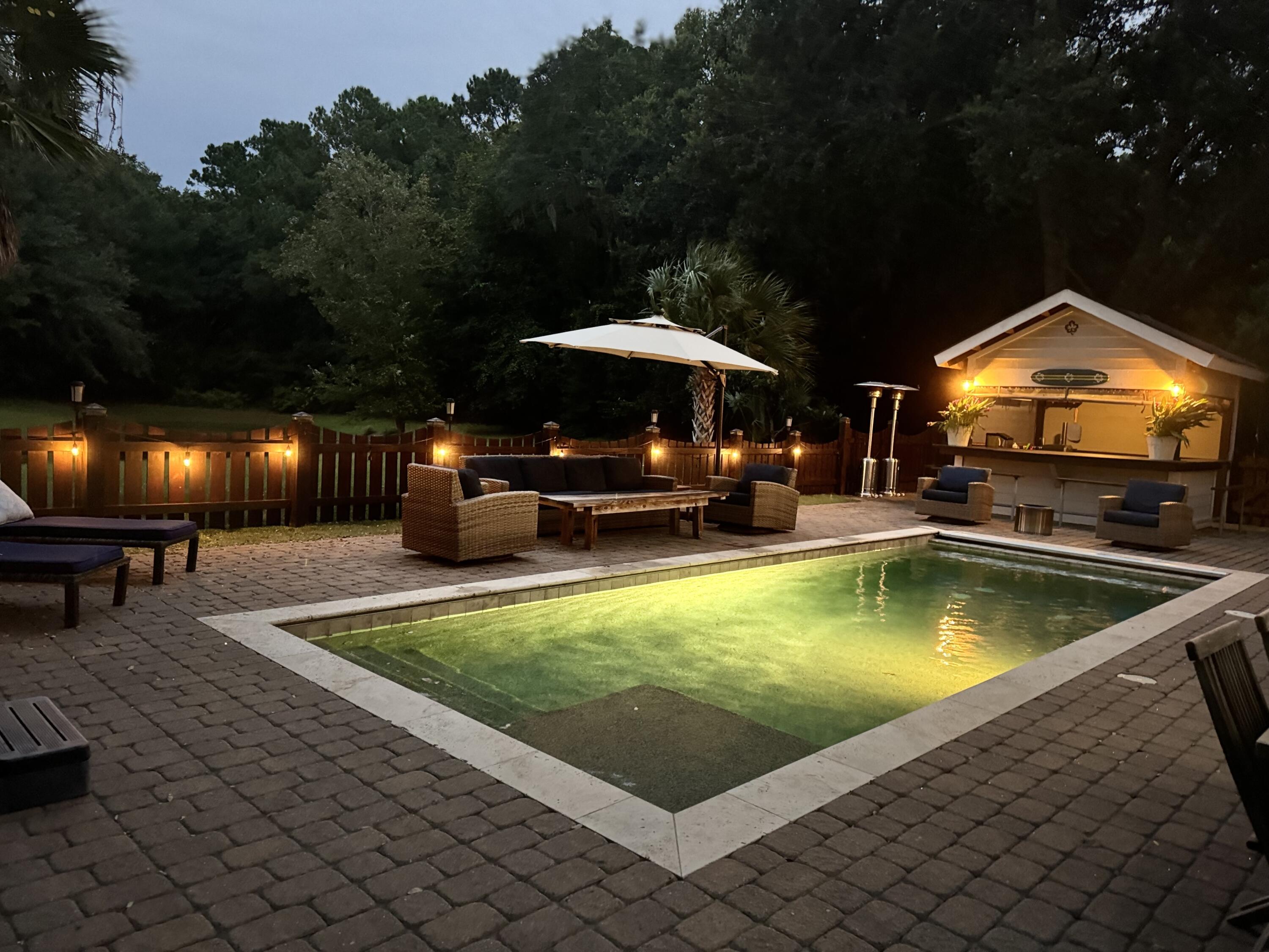 3168 Treadwell Street