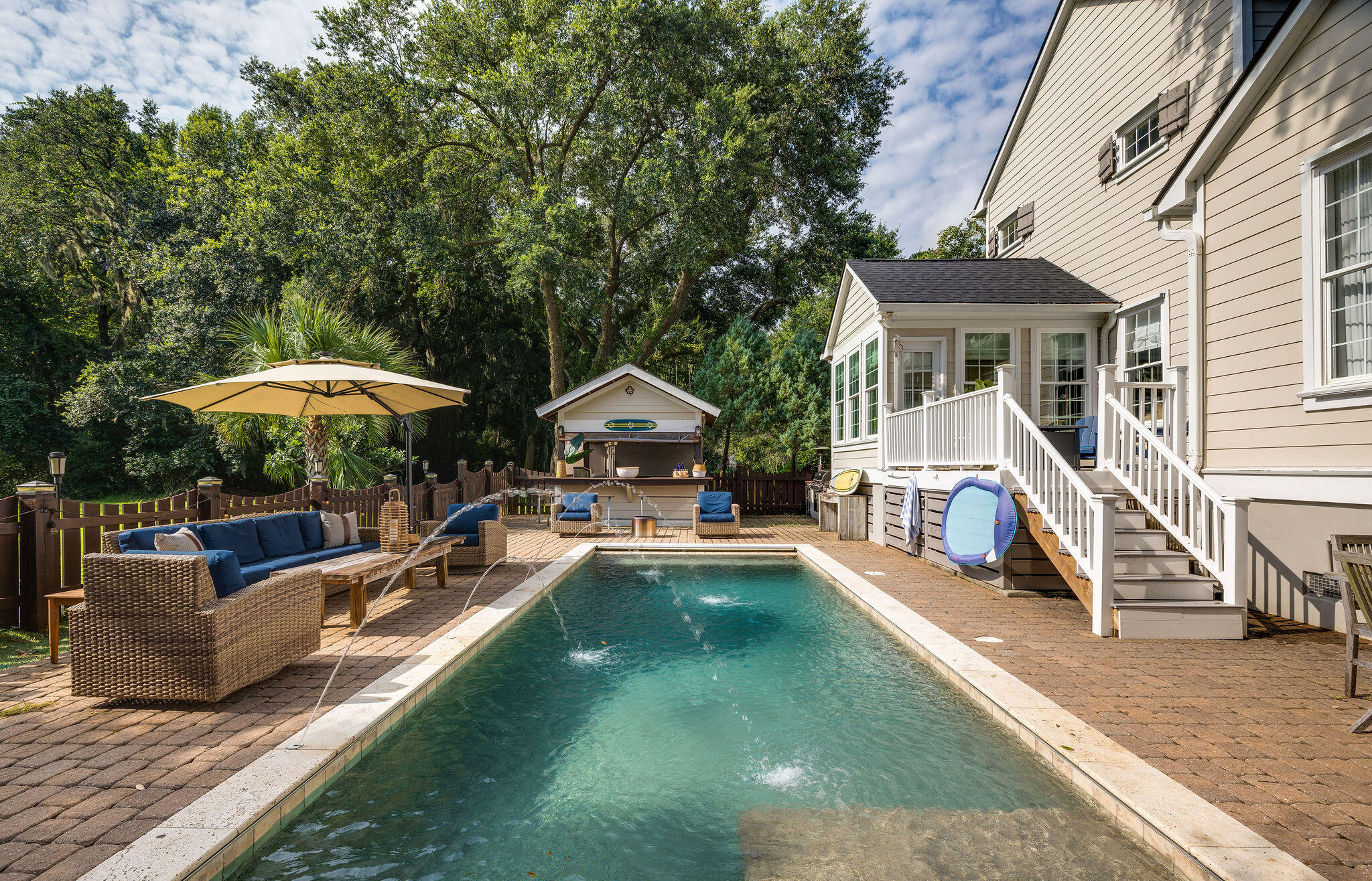 3168 Treadwell Street