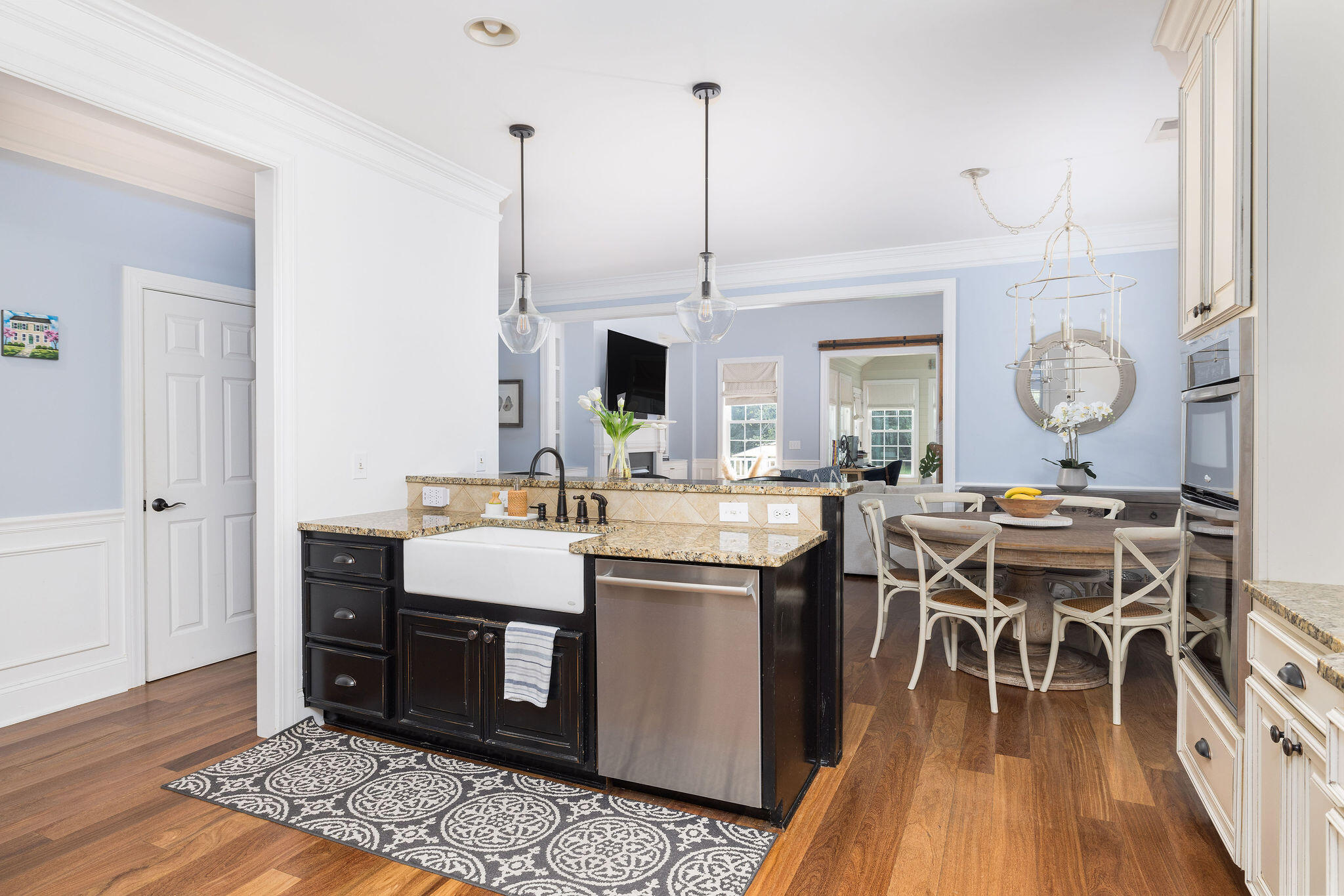 3168 Treadwell Street