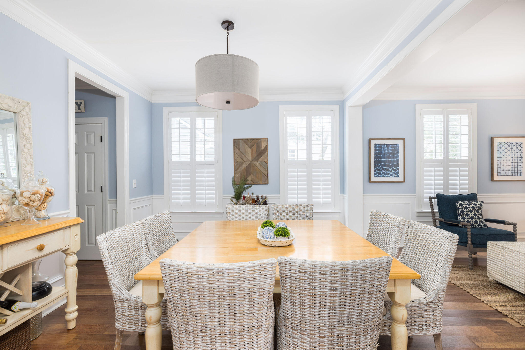 3168 Treadwell Street