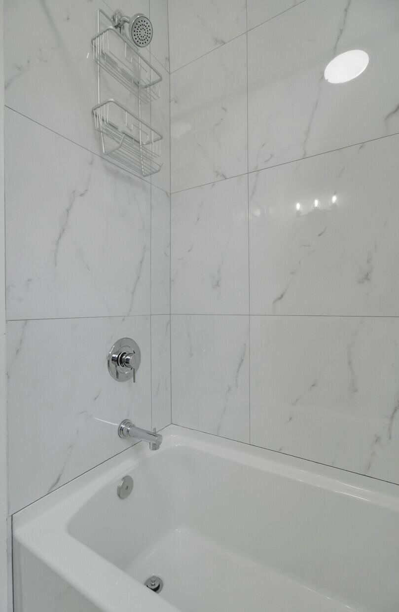 210 Calhoun Street # C Unit: 210-C