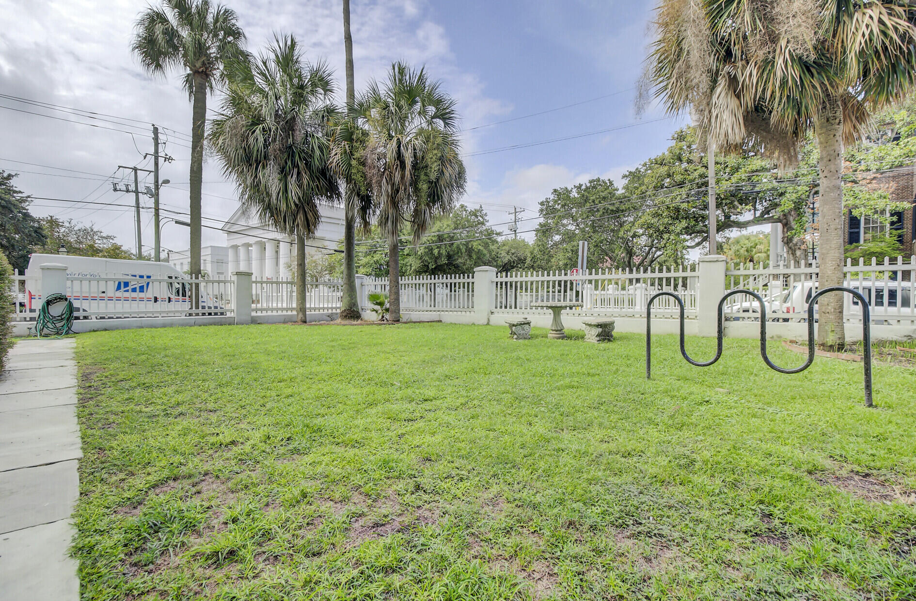 210 Calhoun Street # C Unit: 210-C