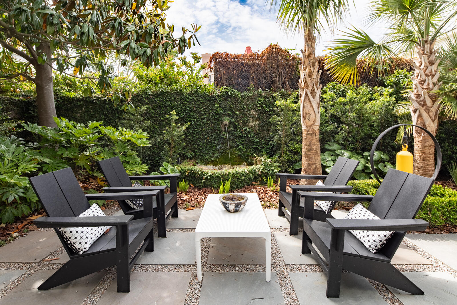 21 1/2 Pitt Street