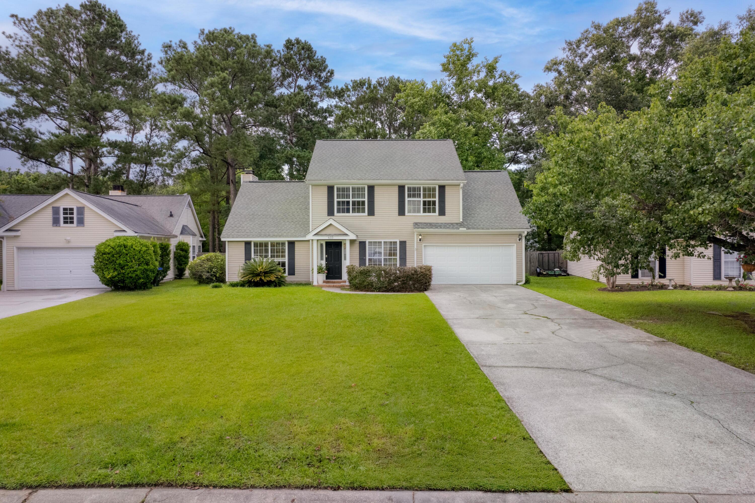 633 Alwyn Boulevard