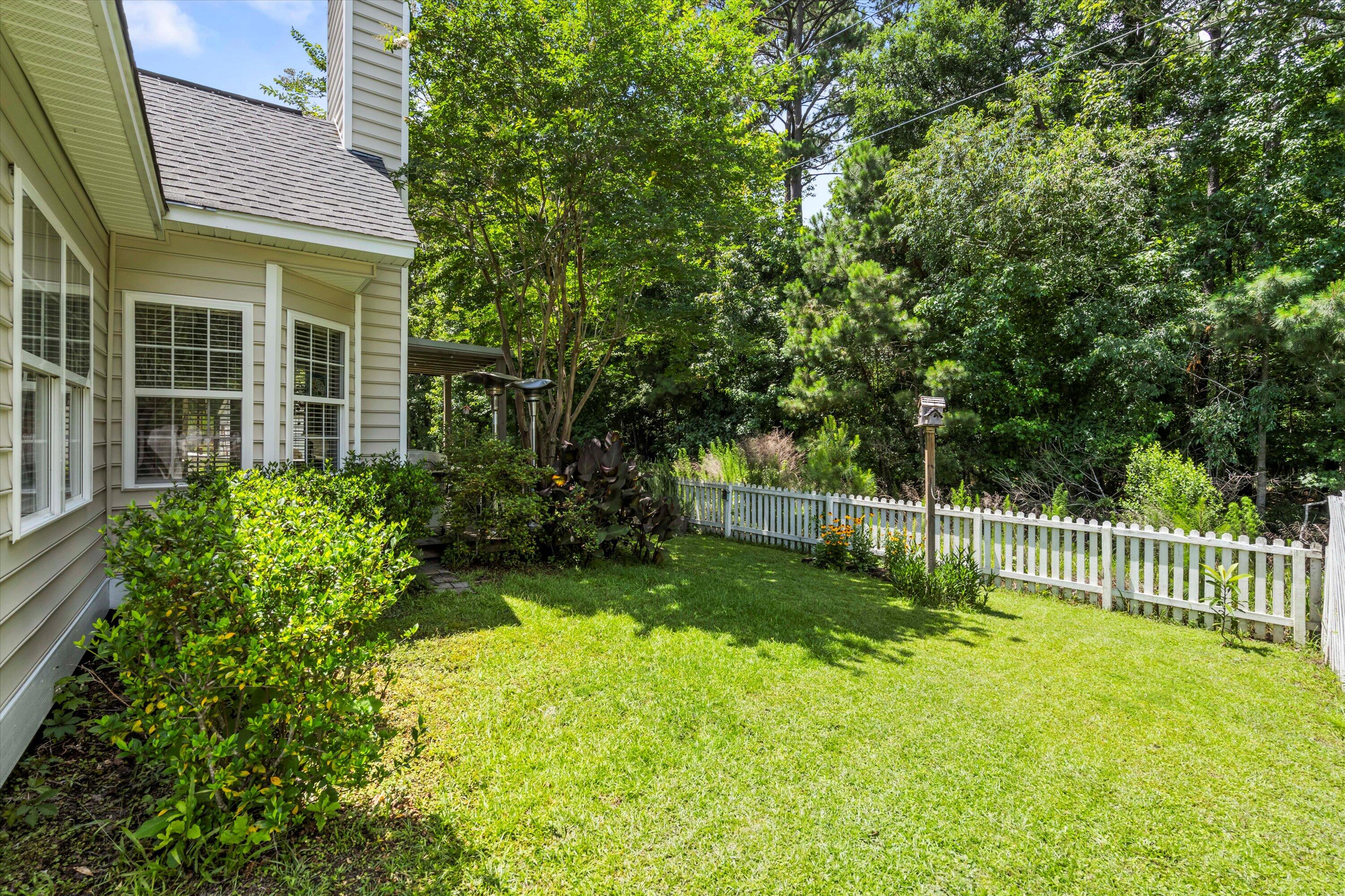 1431 Whispering Oak Trail