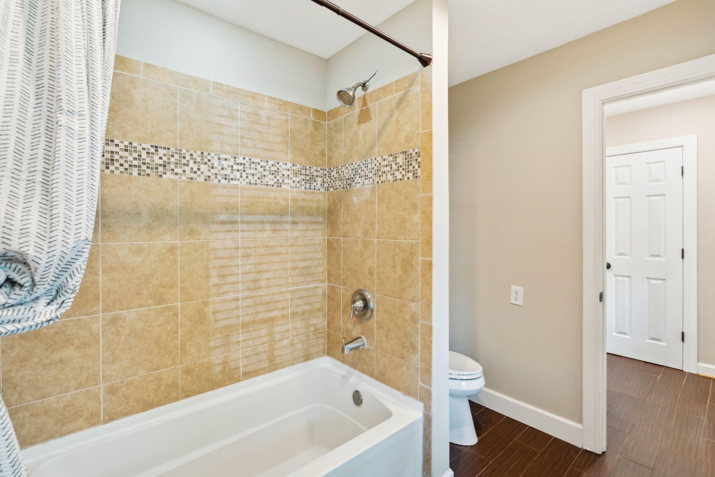 1632 N Relyea Avenue