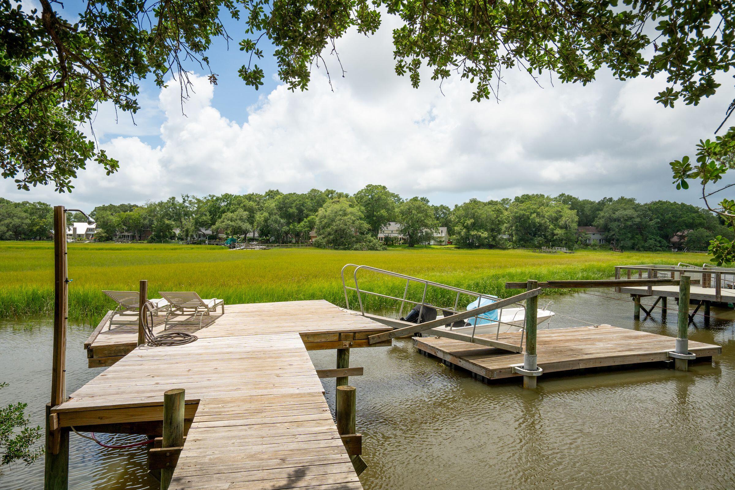 1632 N Relyea Avenue