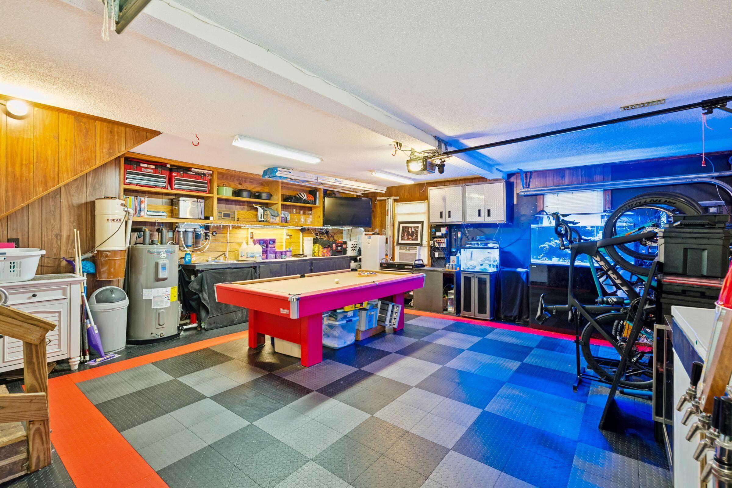 1632 N Relyea Avenue