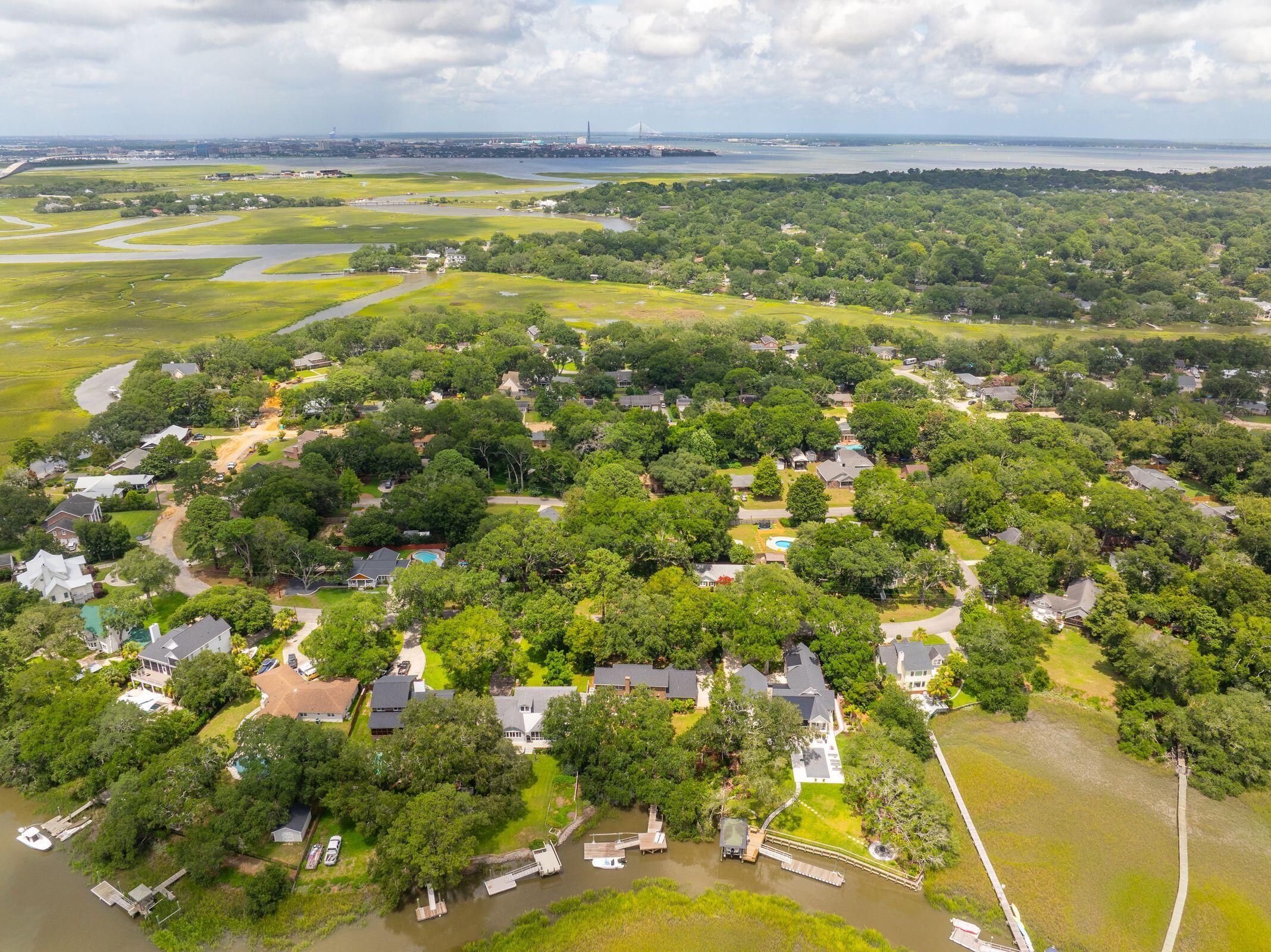 1632 N Relyea Avenue