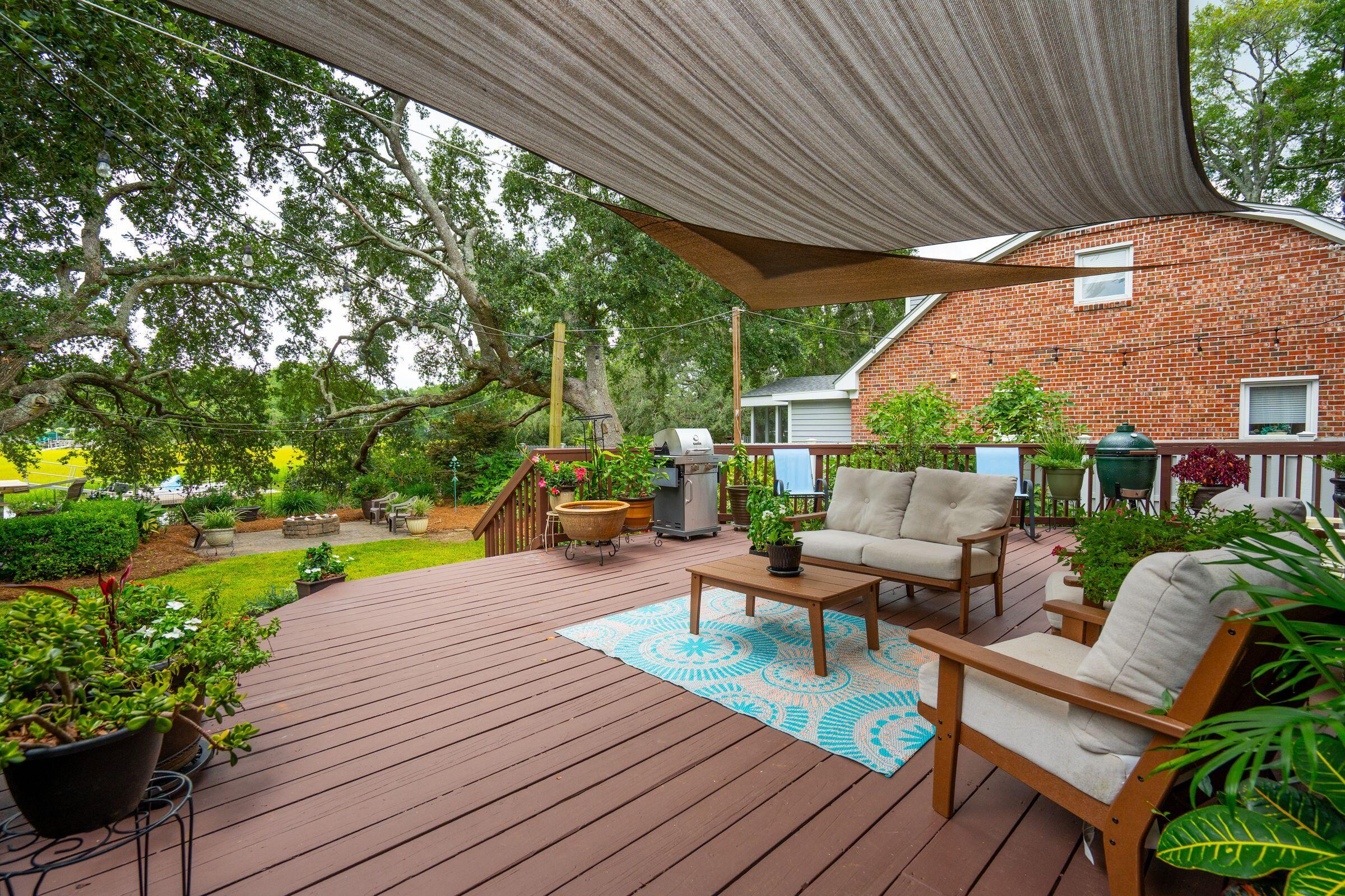 1632 N Relyea Avenue