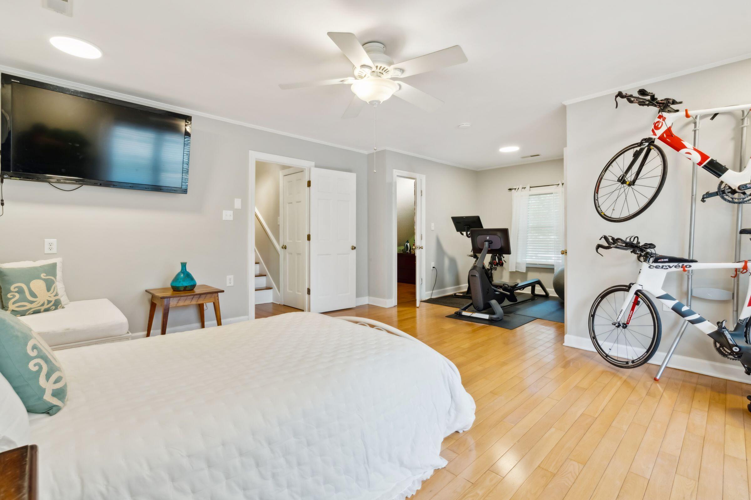 1632 N Relyea Avenue