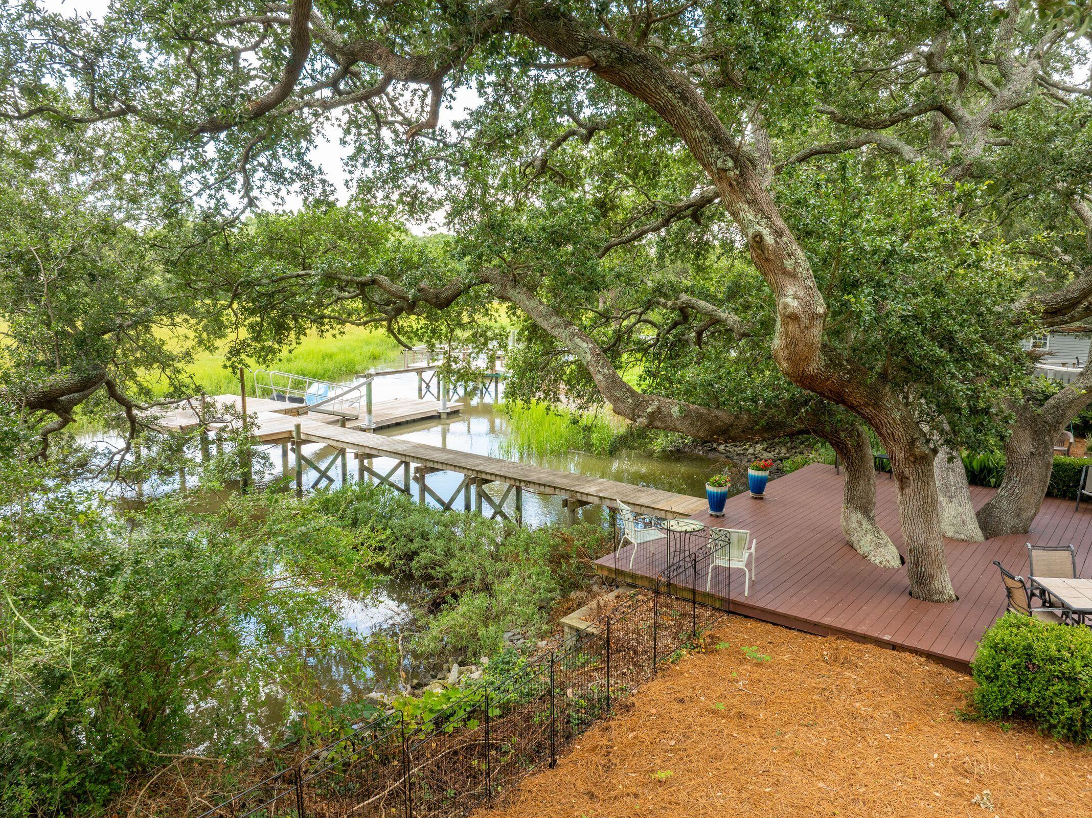 1632 N Relyea Avenue