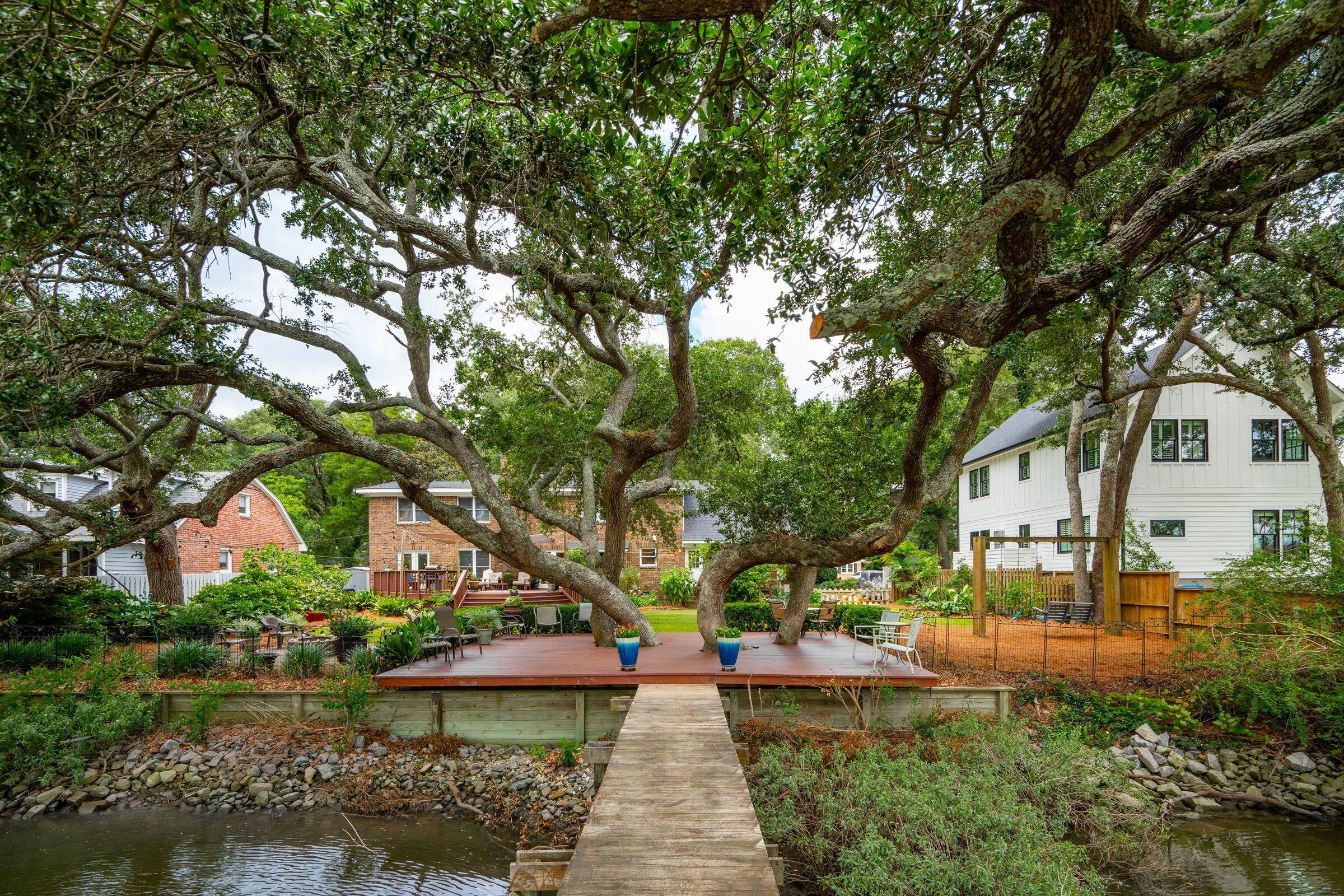 1632 N Relyea Avenue