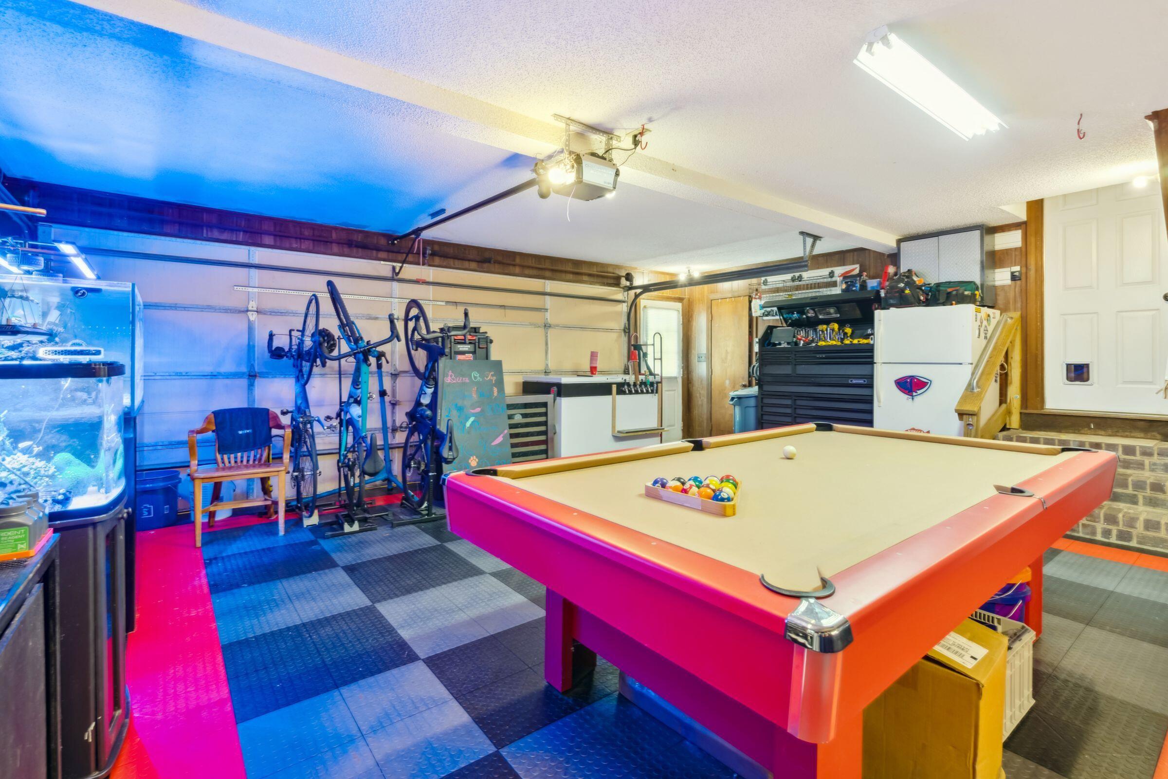 1632 N Relyea Avenue