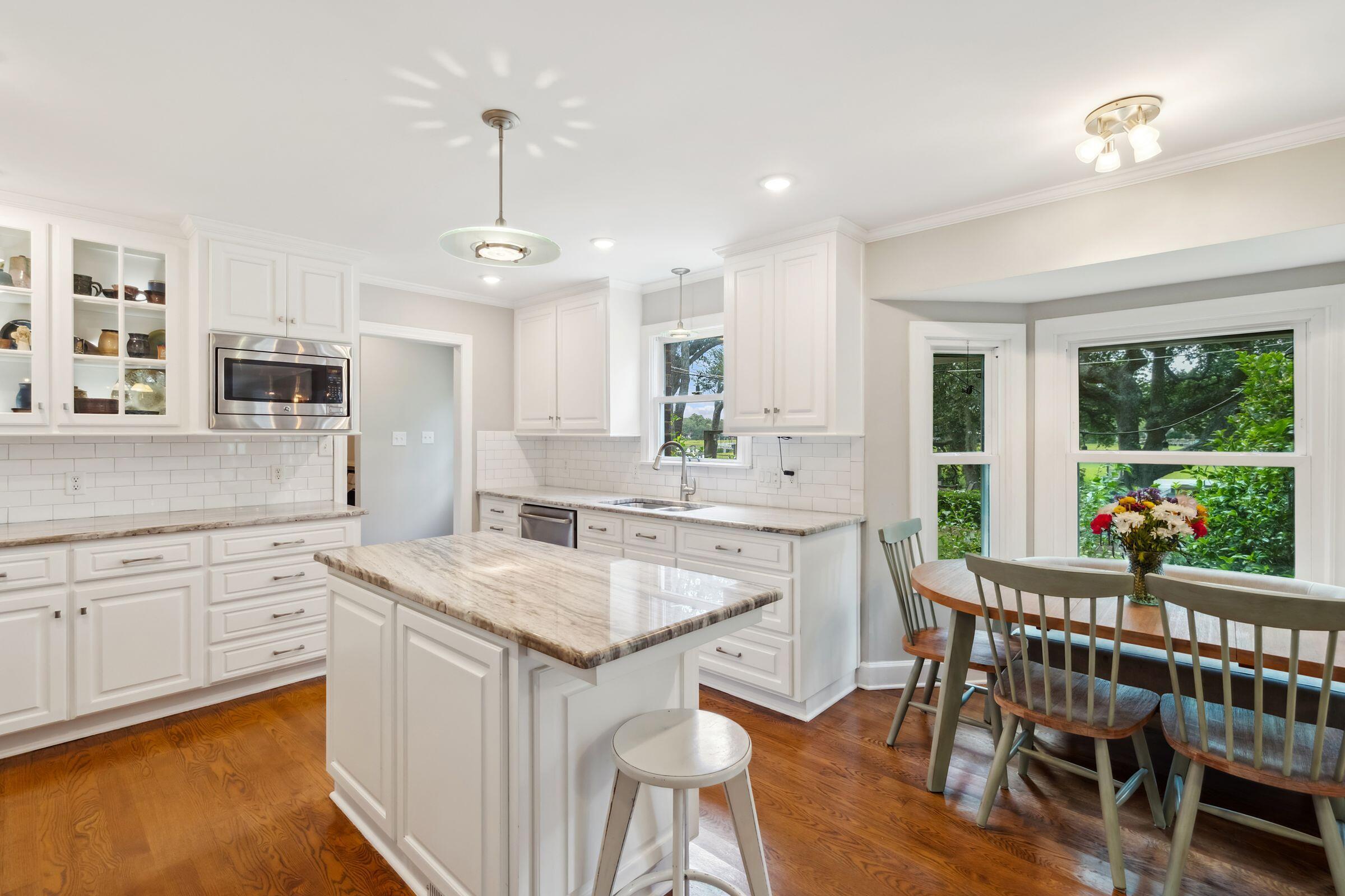 1632 N Relyea Avenue