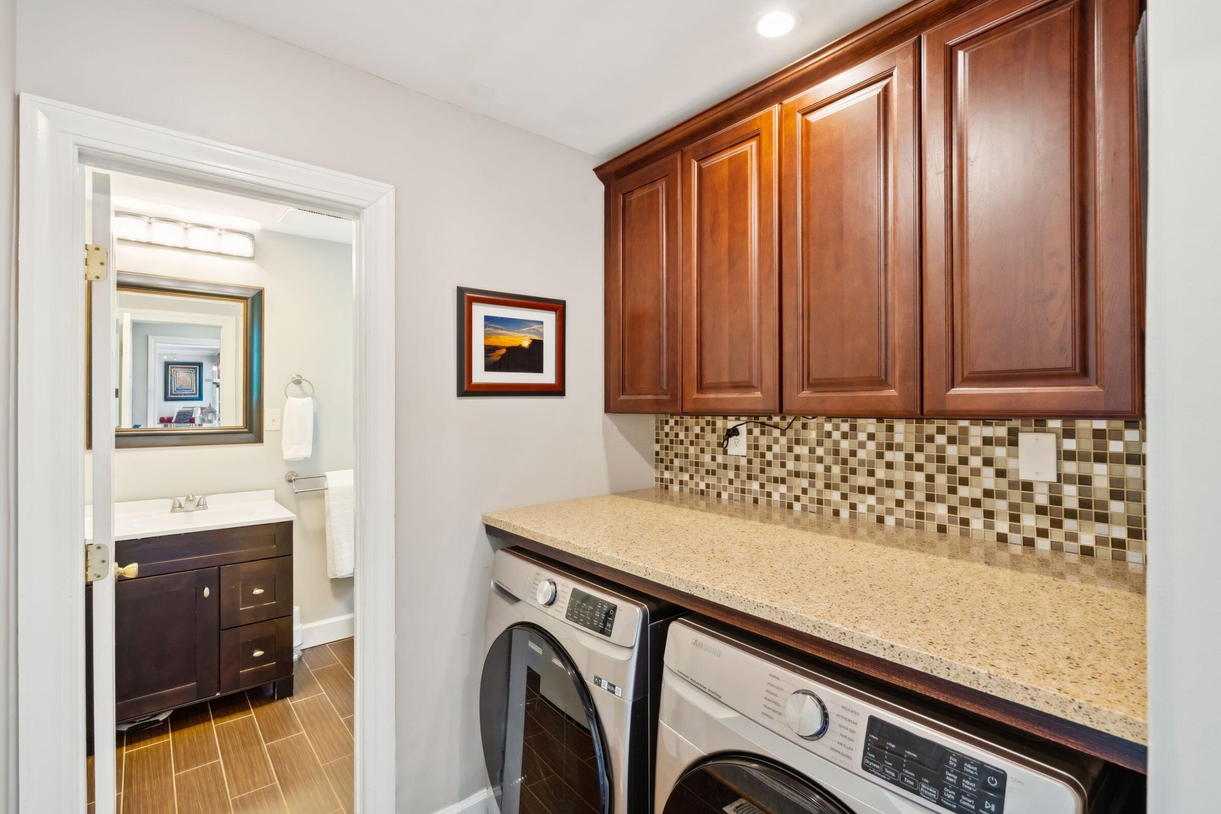 1632 N Relyea Avenue