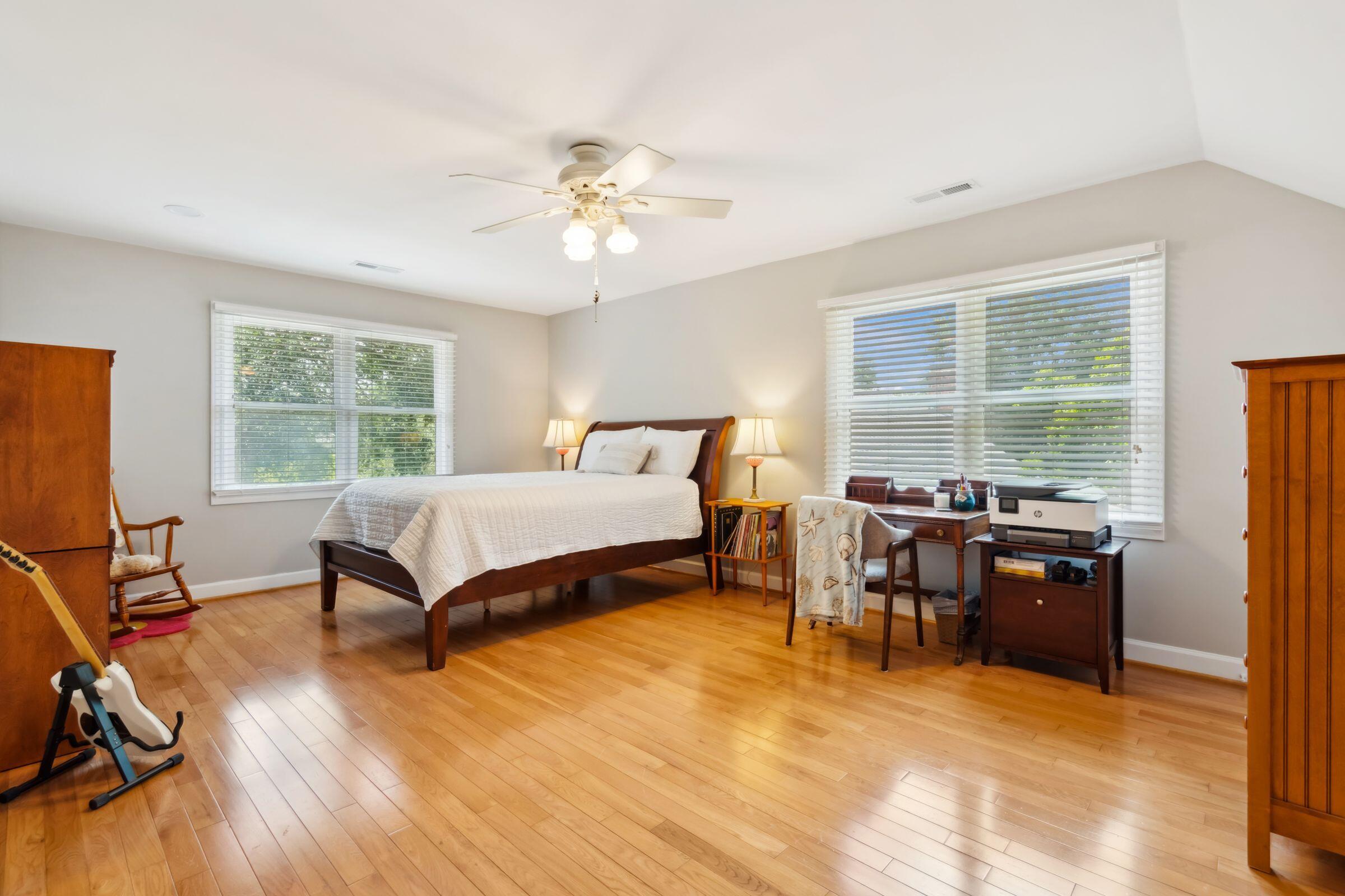 1632 N Relyea Avenue