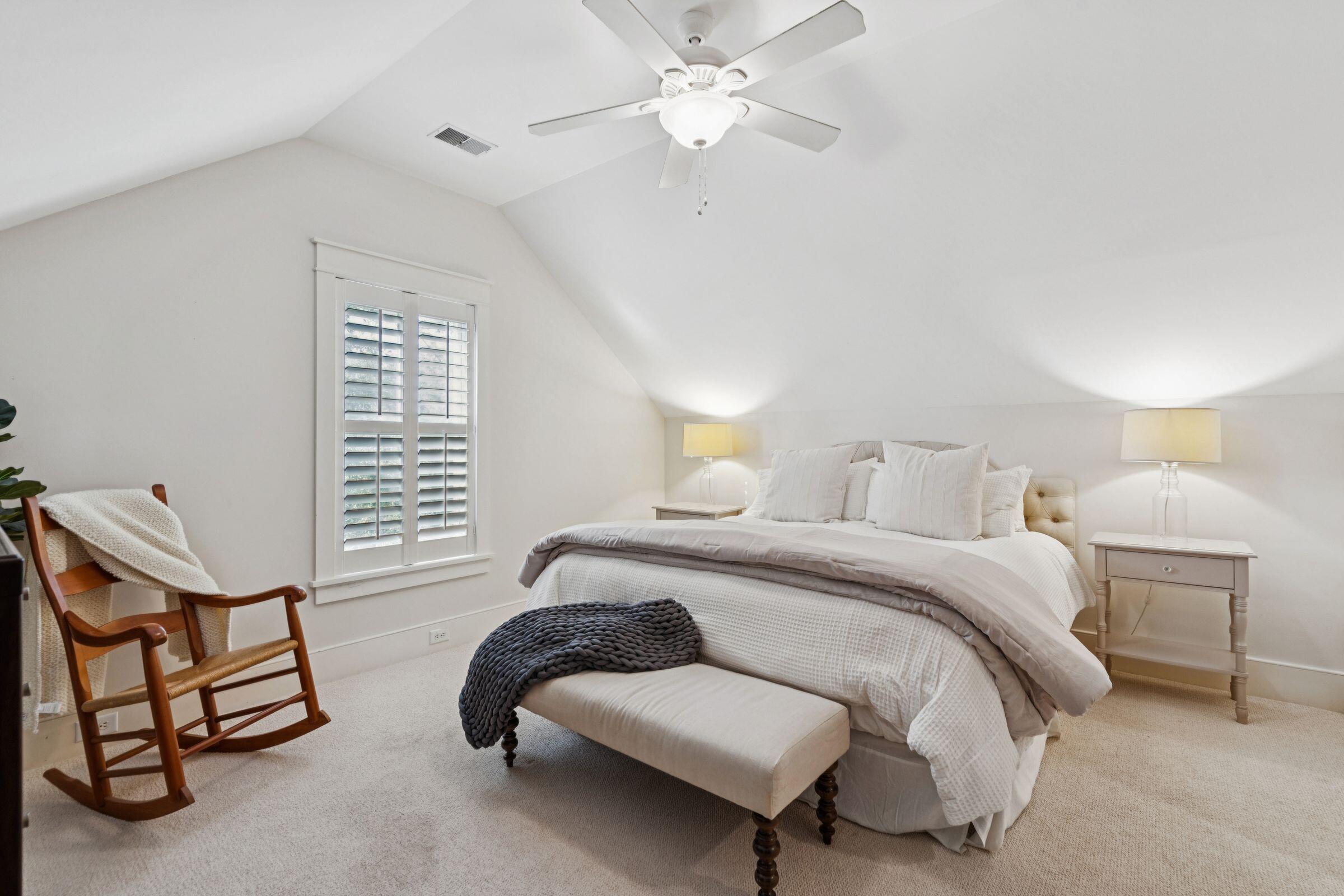 346 Bayview Drive