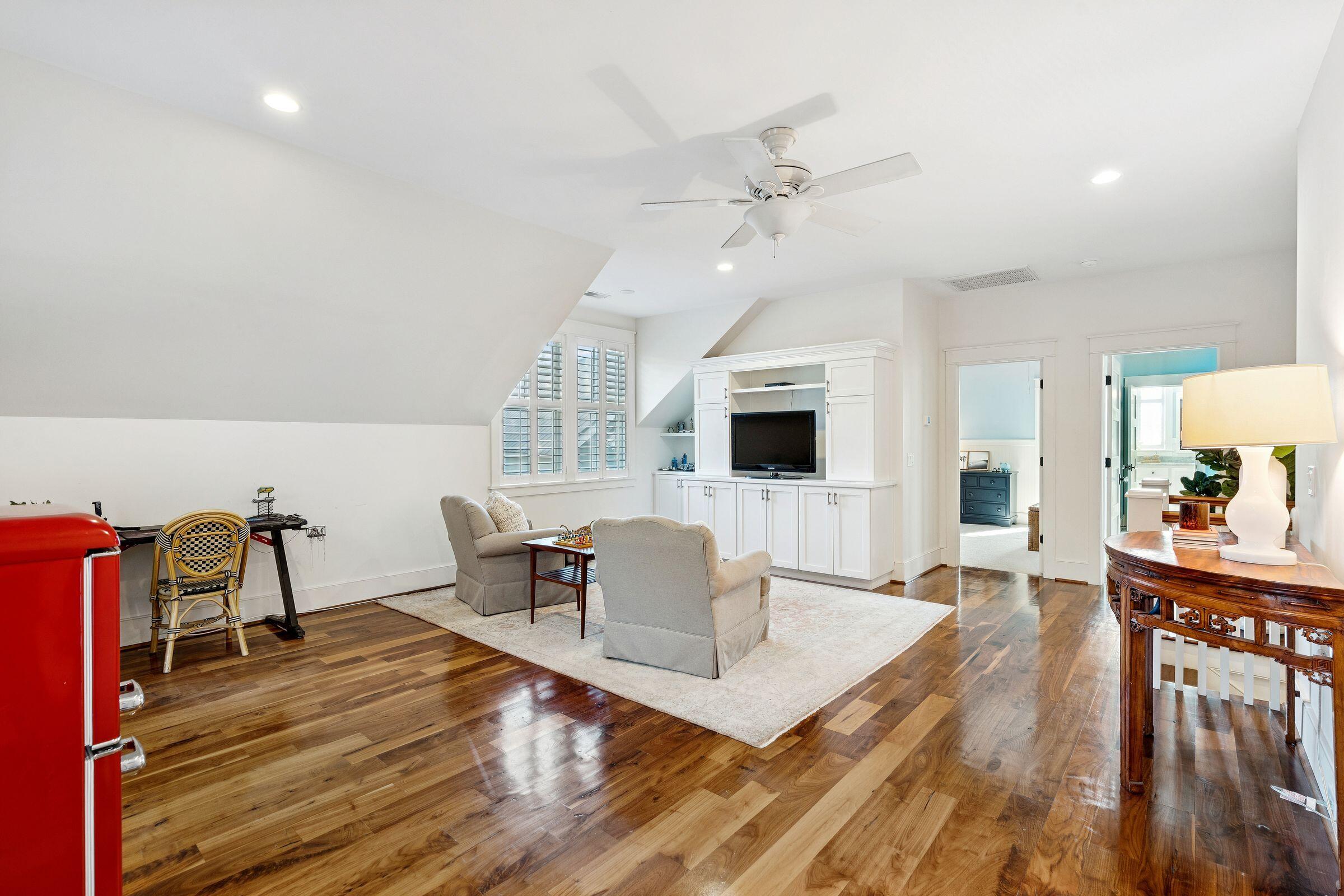 346 Bayview Drive