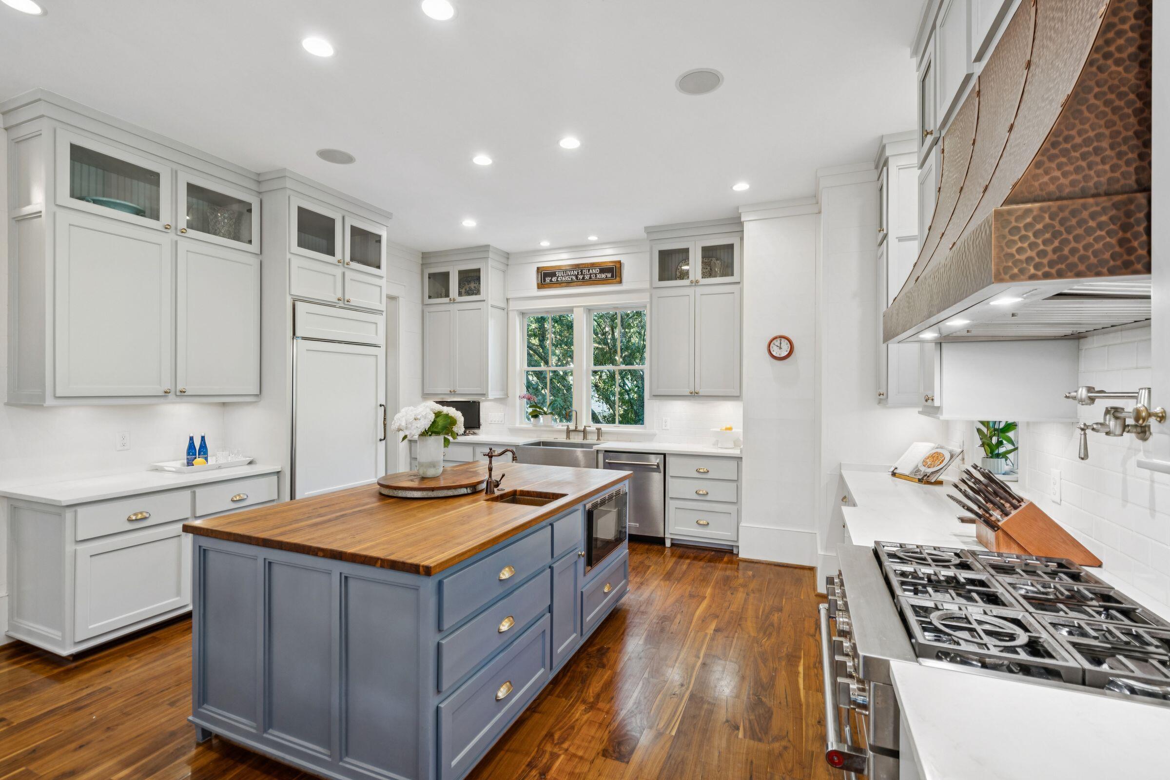 346 Bayview Drive