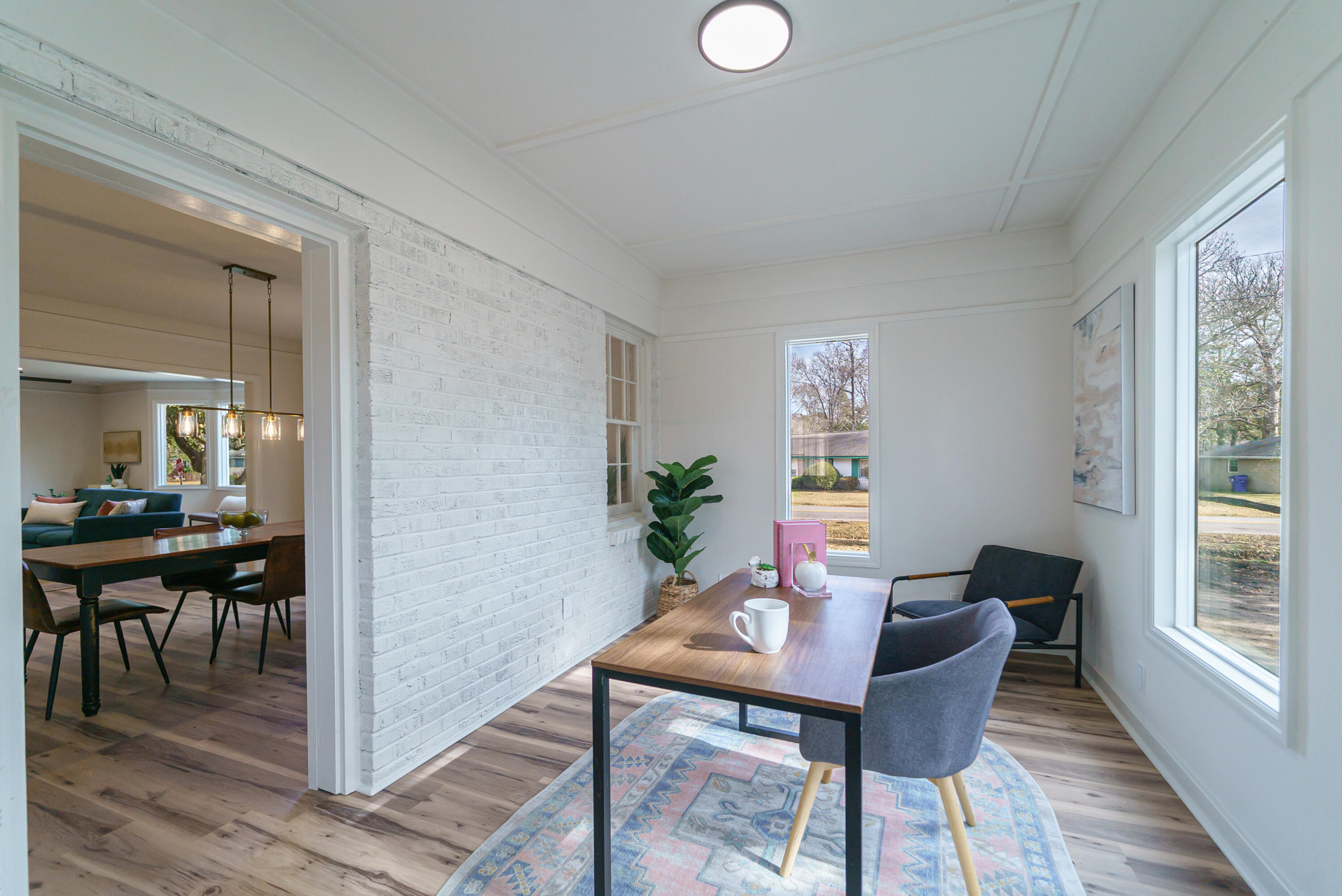 663 Wantoot Boulevard